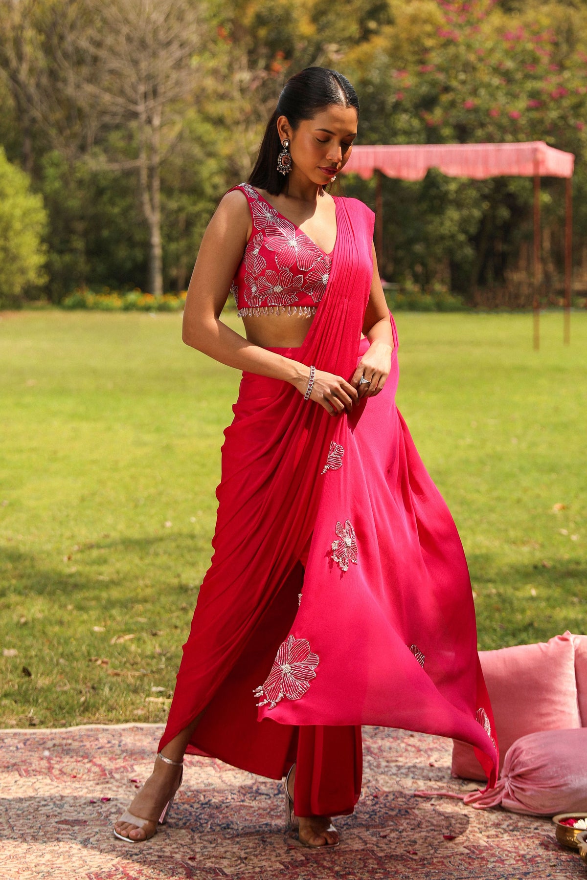 Piyari Rani Pink Drape Saree