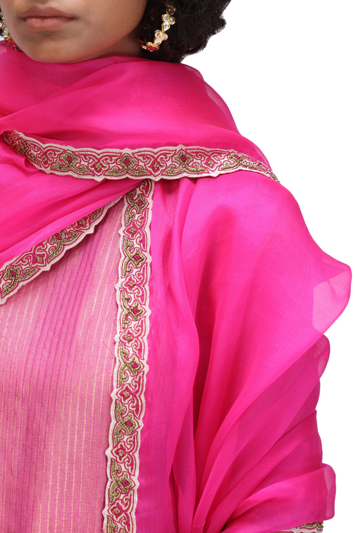 Simonil Dupatta