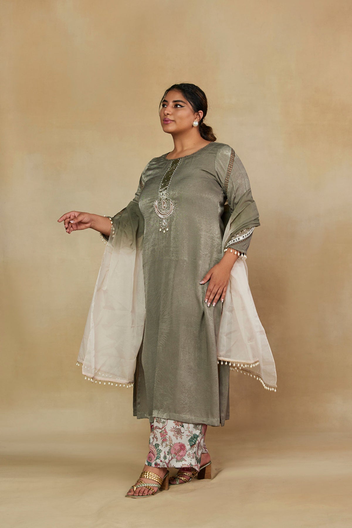 Embellished Kurta with Printed Pants