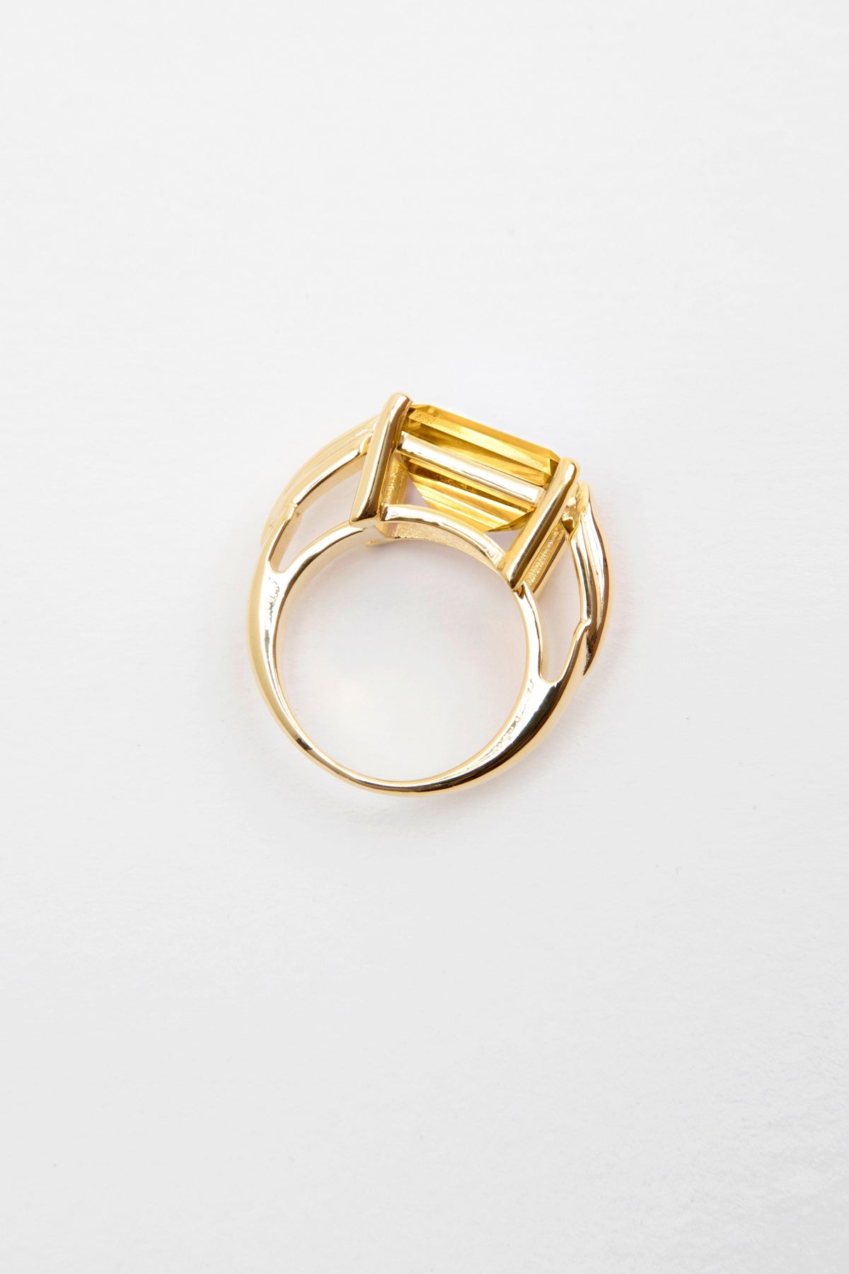 Zementine Essential Yellow Ring