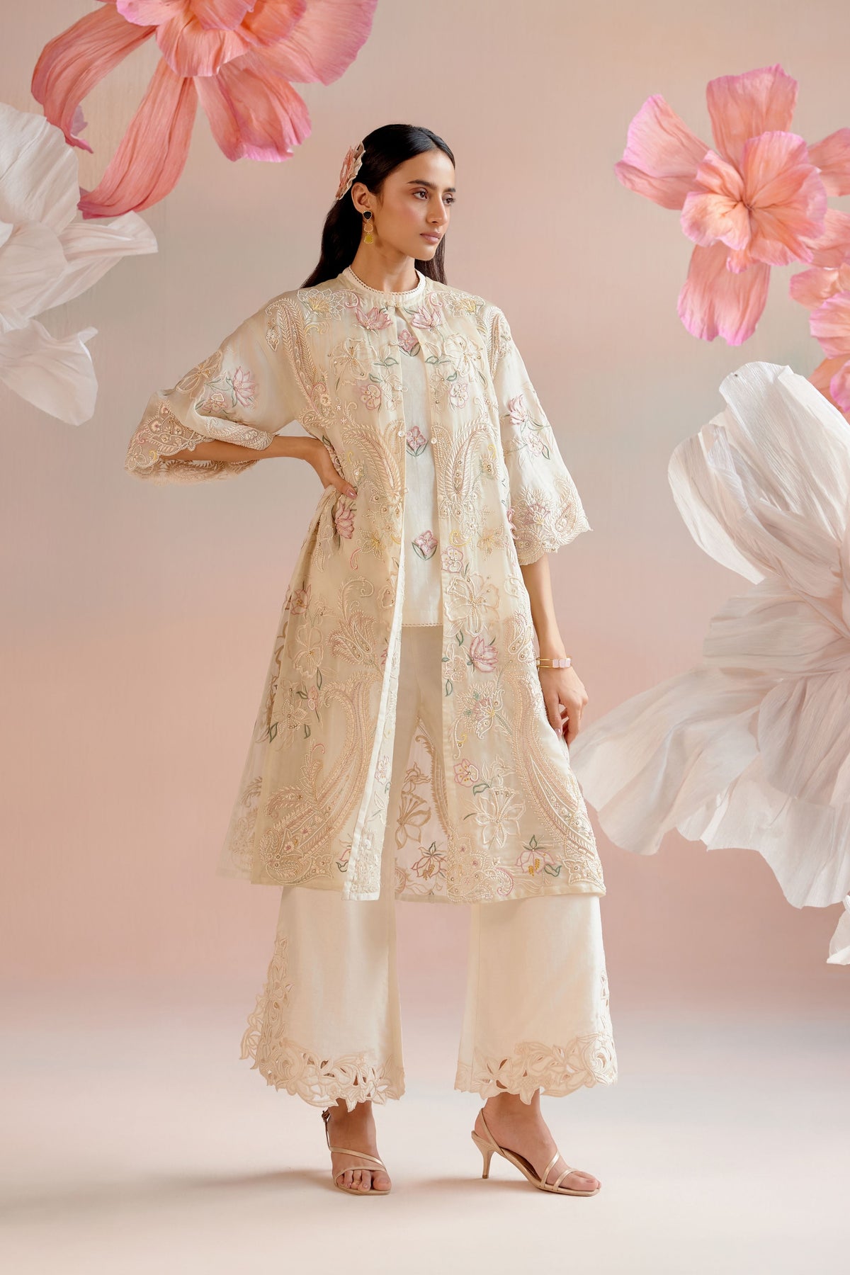 Ivory 3d Floral Applique Tunic