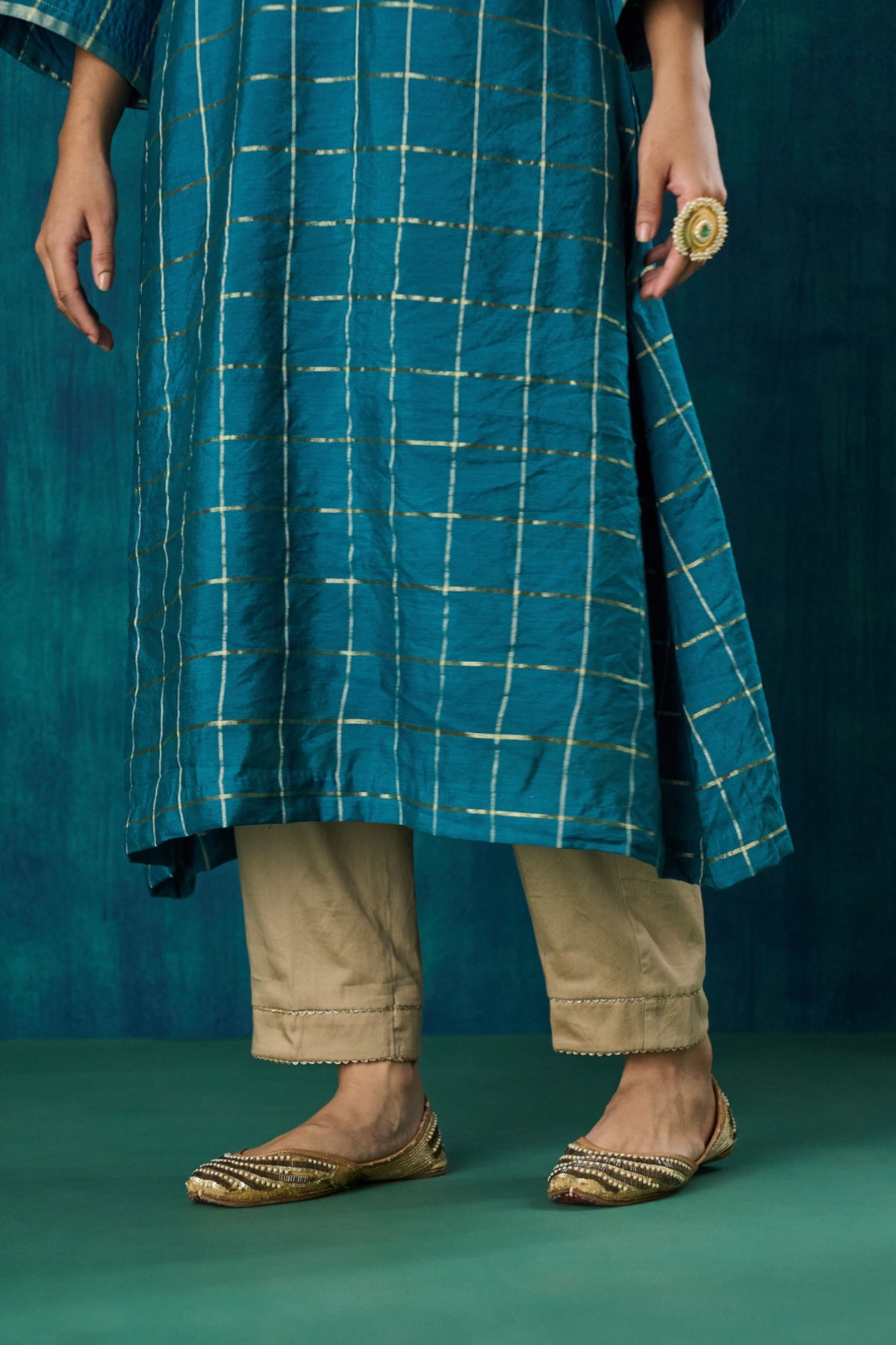 Turquoise Checks Kurta Sets