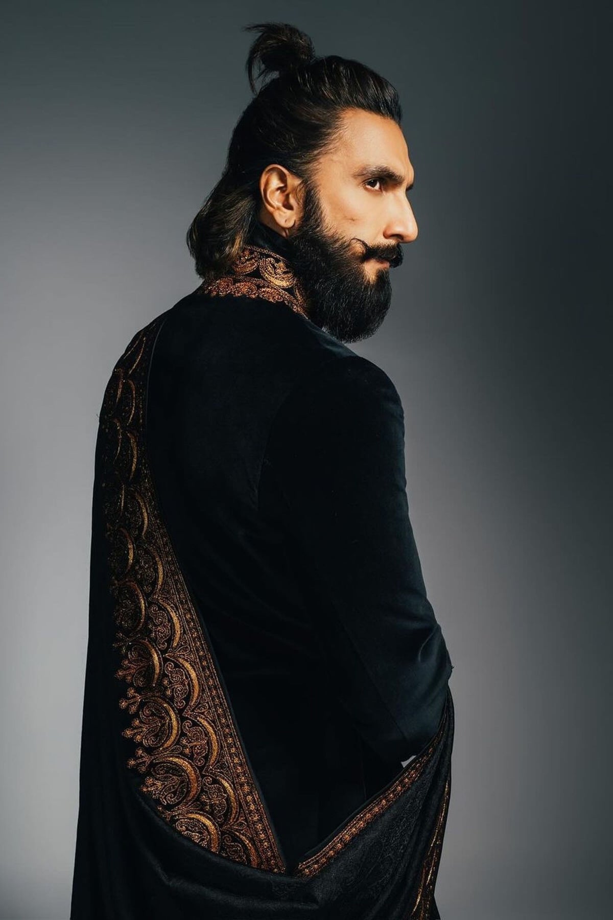 Ranveer Singh in Tarun Tahiliani Menswear