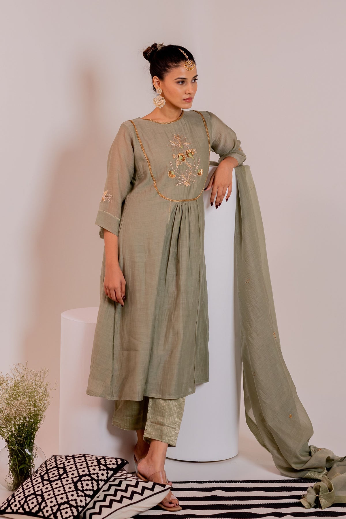 Ruha Kurta Set