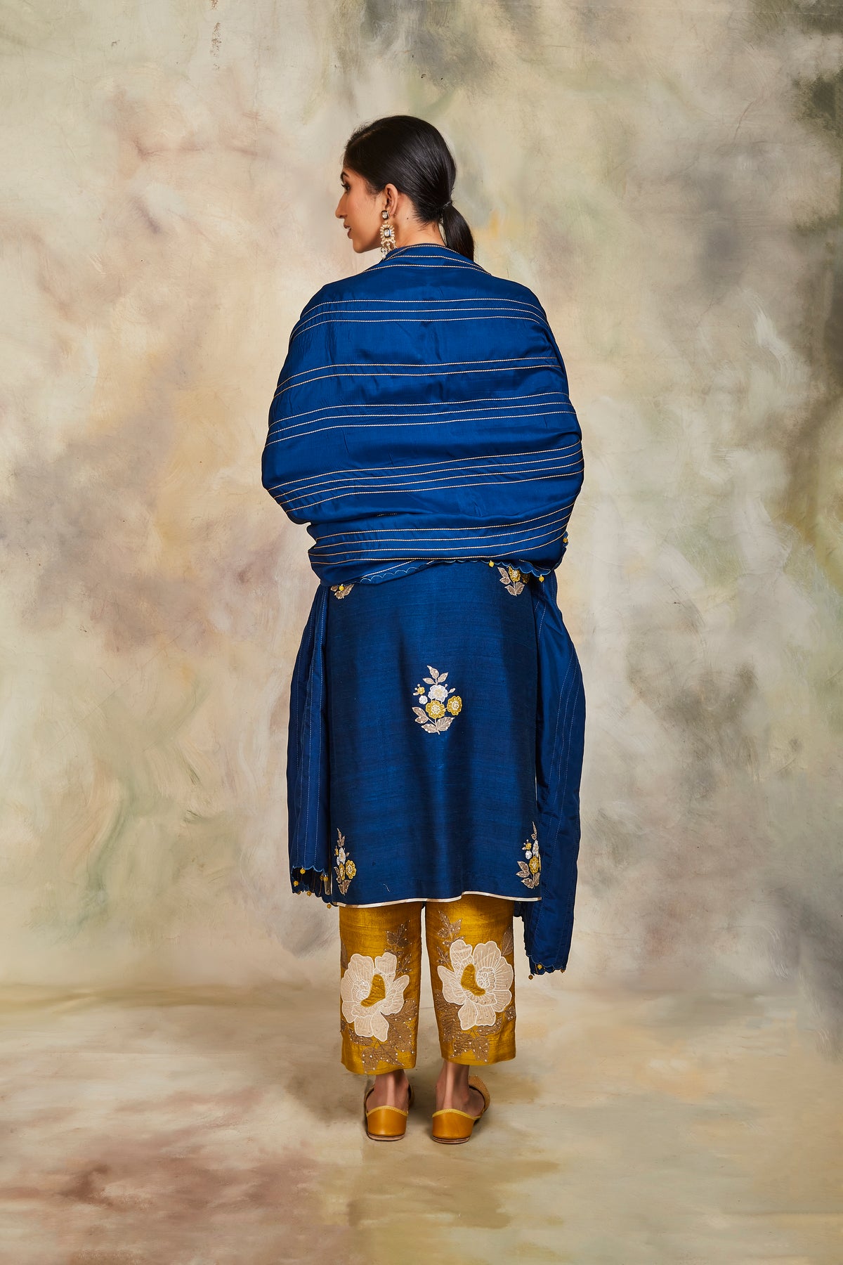 Blue floral butis kurta set