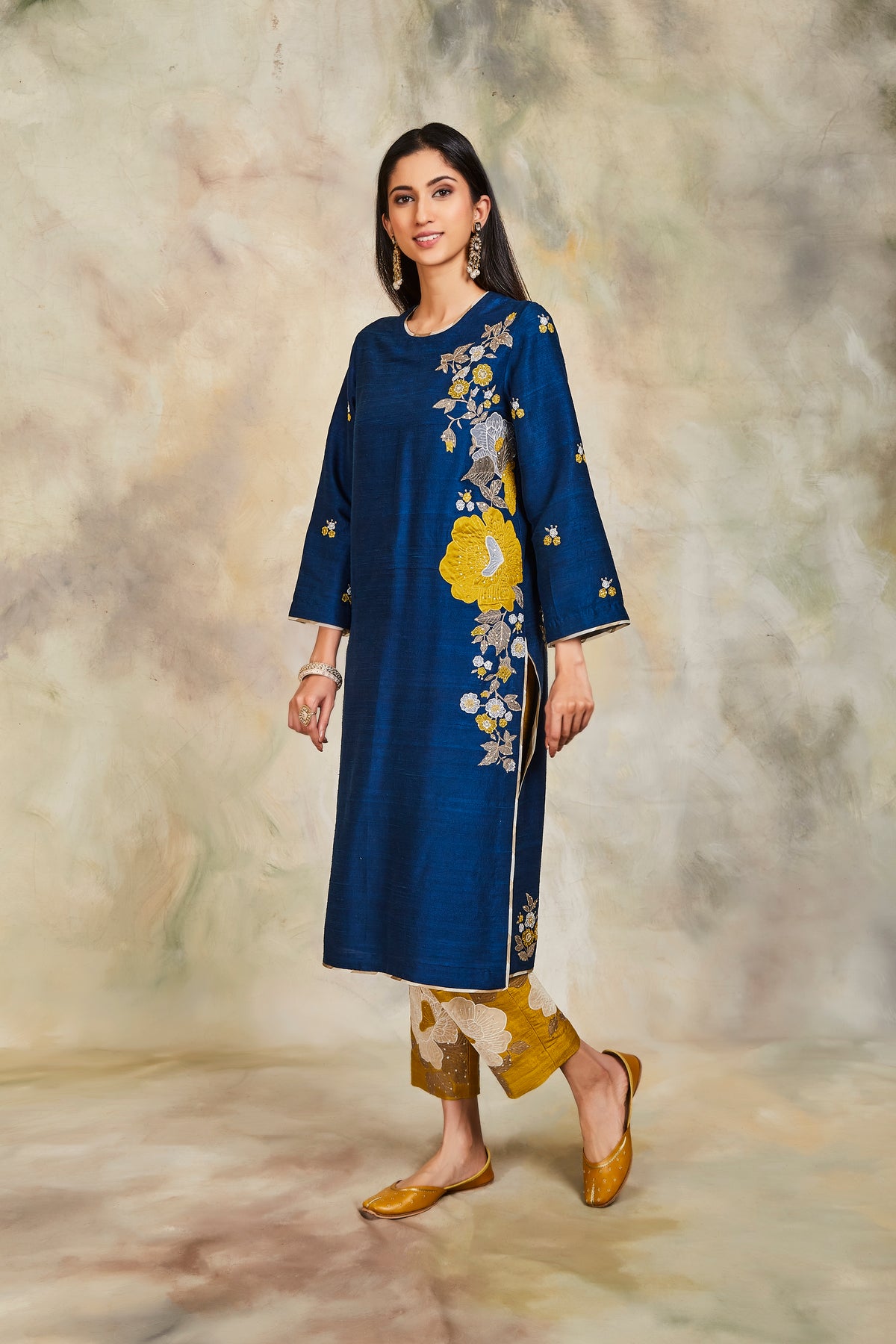 Blue floral butis kurta set