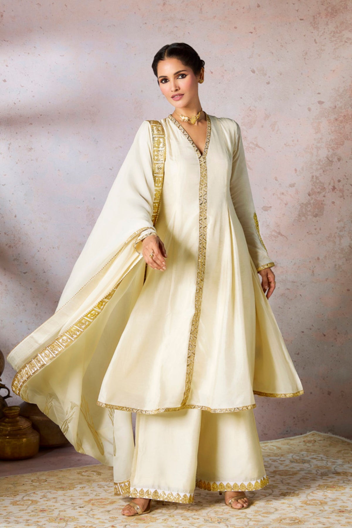 Ivory Whispering Lily Kurta Set