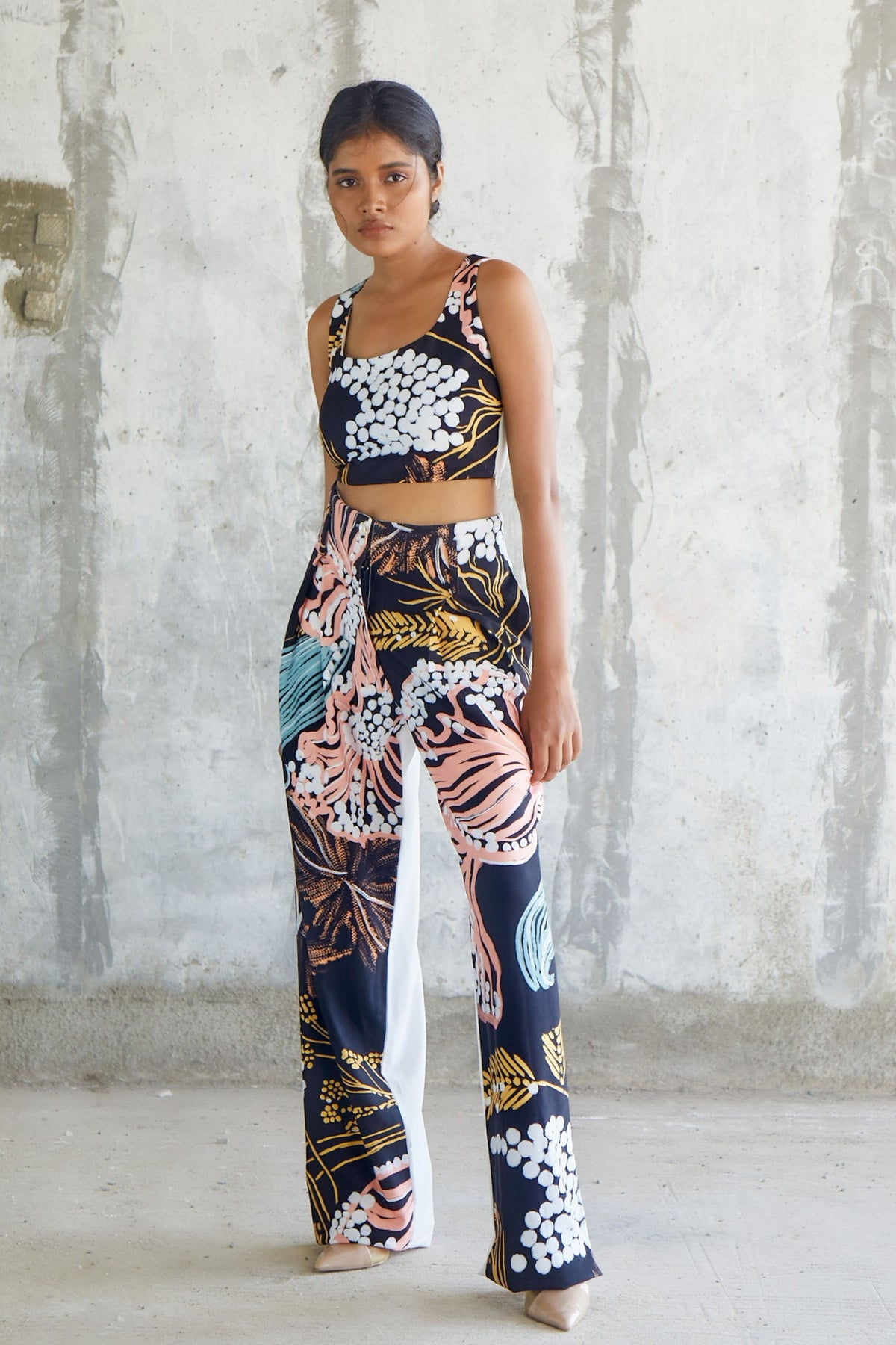 Window Multicolor Leaf Pants