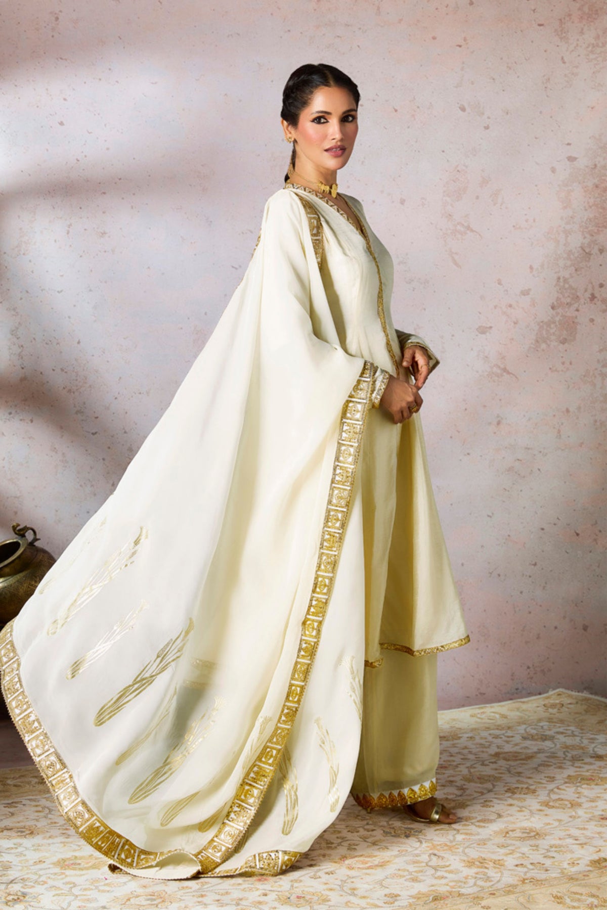 Ivory Whispering Lily Kurta Set