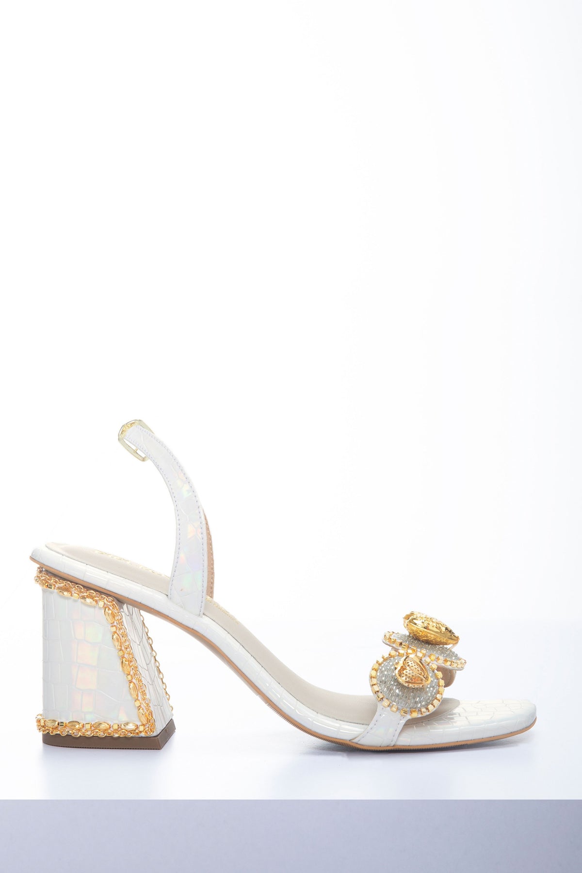 Le Macaron : French Vanilla White Block Heels