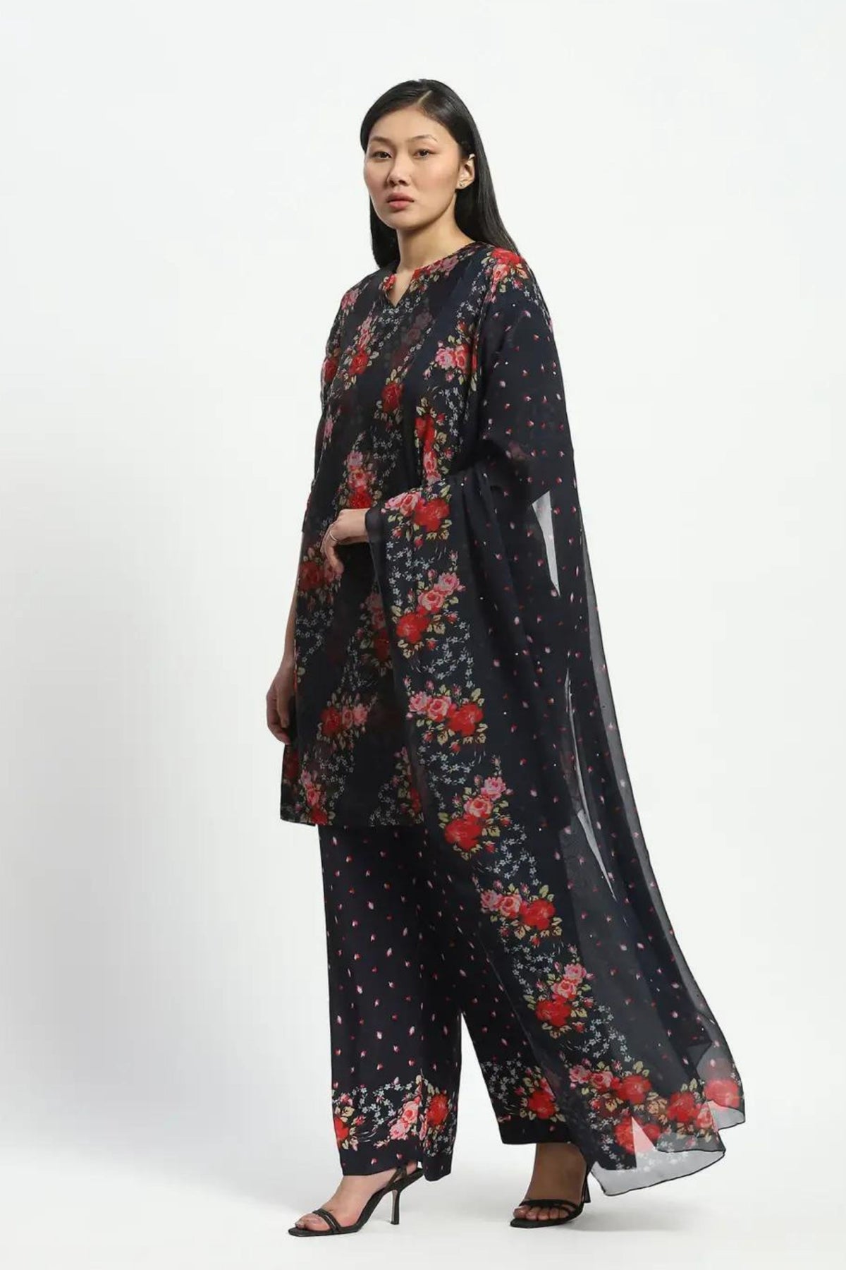 Black Rose Kurta Set