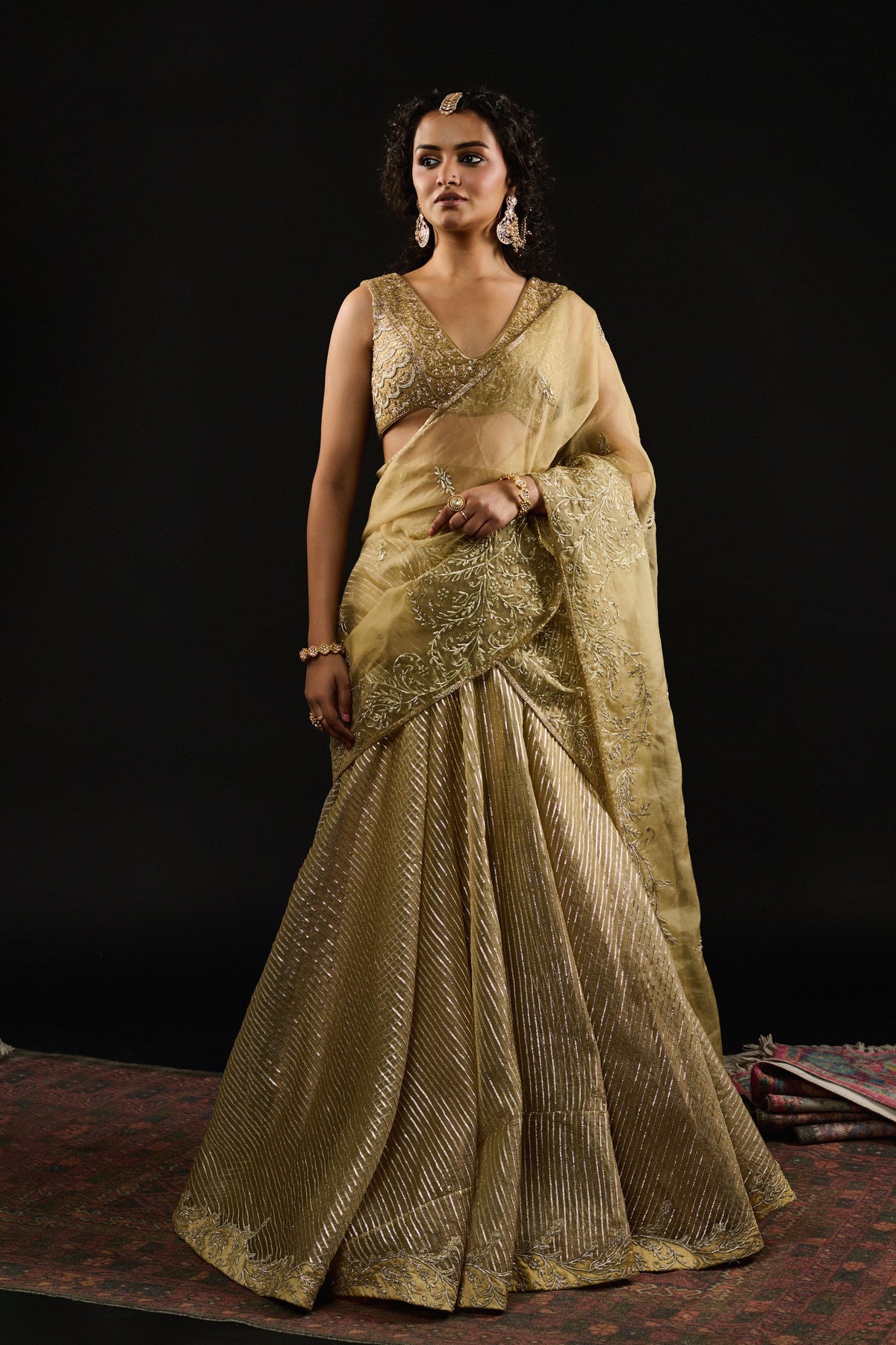 Al-malika Golden Lehengsa Set