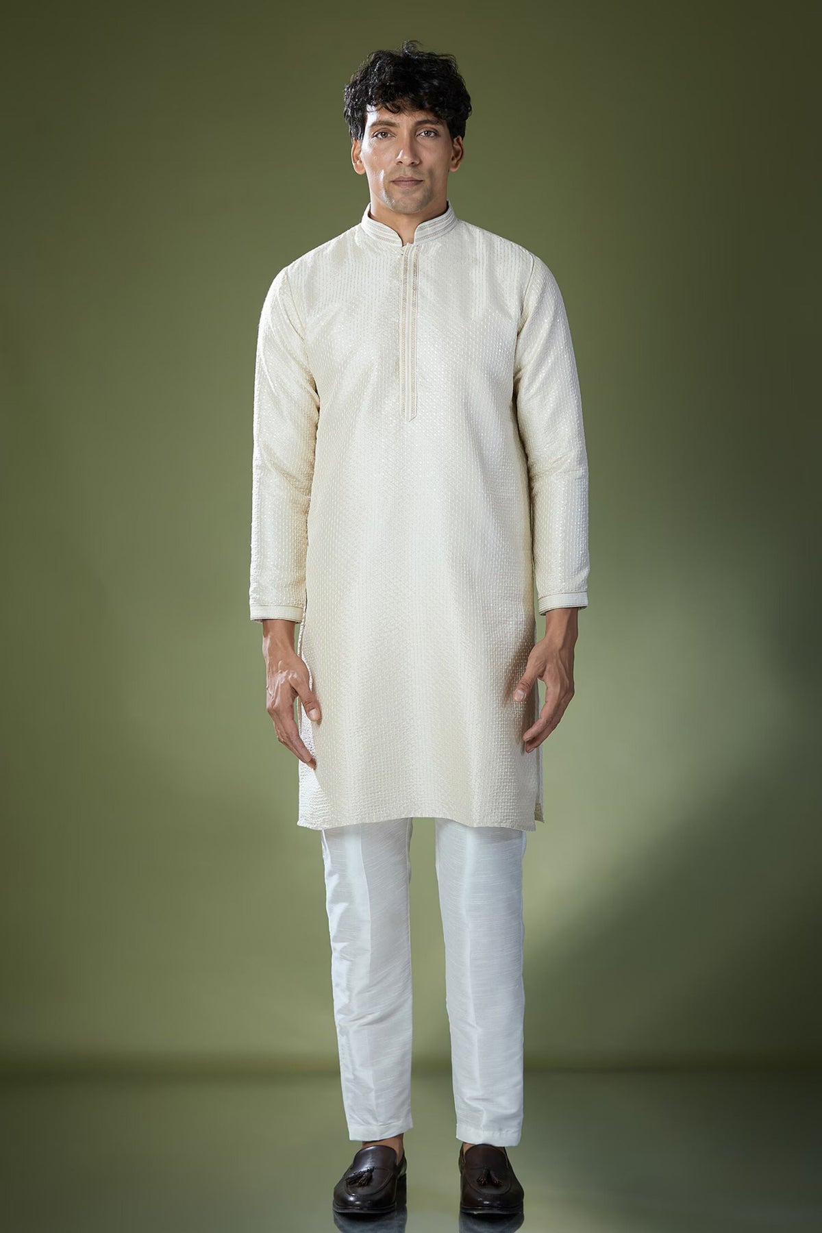 Almond Running Stitch Kurta Set