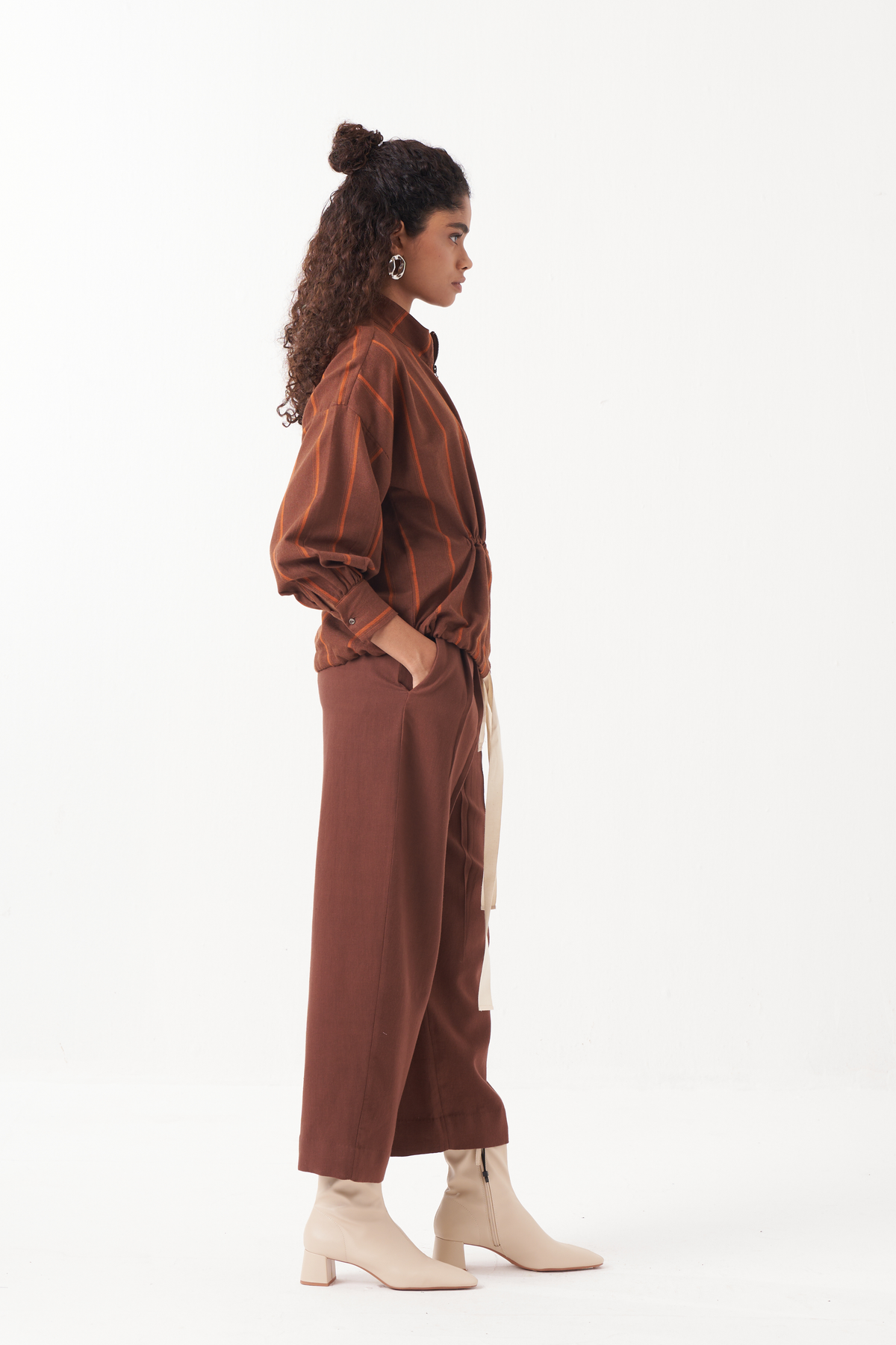 Solid Three Pleat Pant