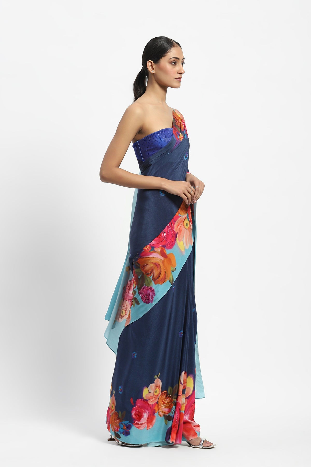 La Belle Fleur Embelished Saree