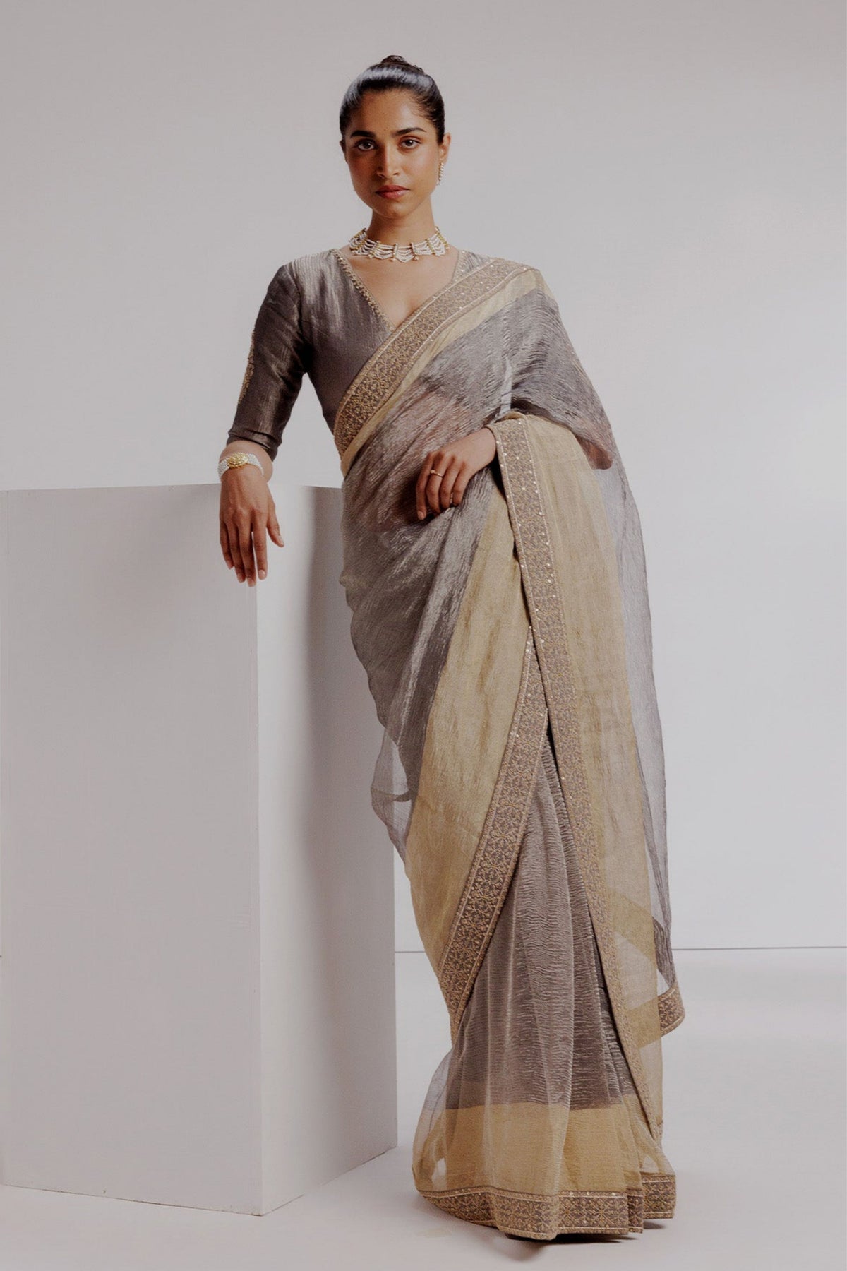 Yinara Saree Set