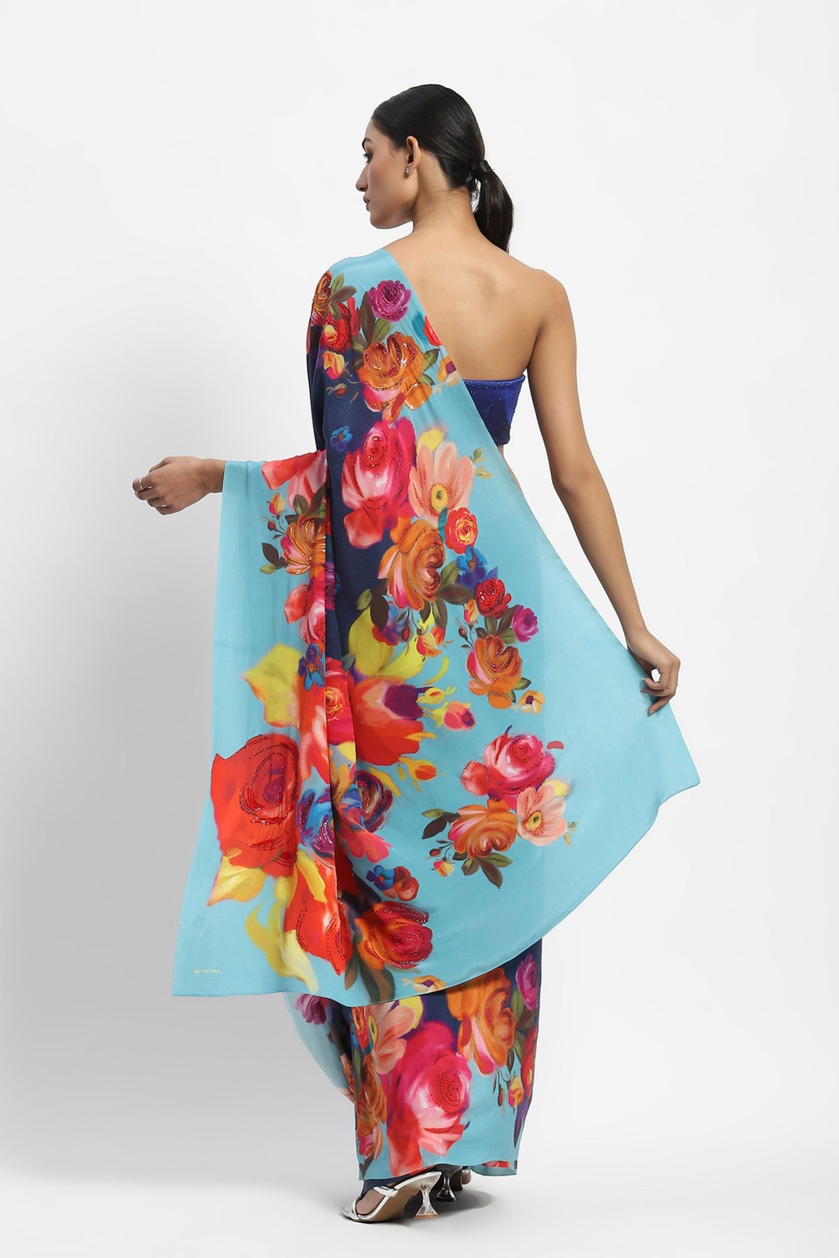 La Belle Fleur Embelished Saree