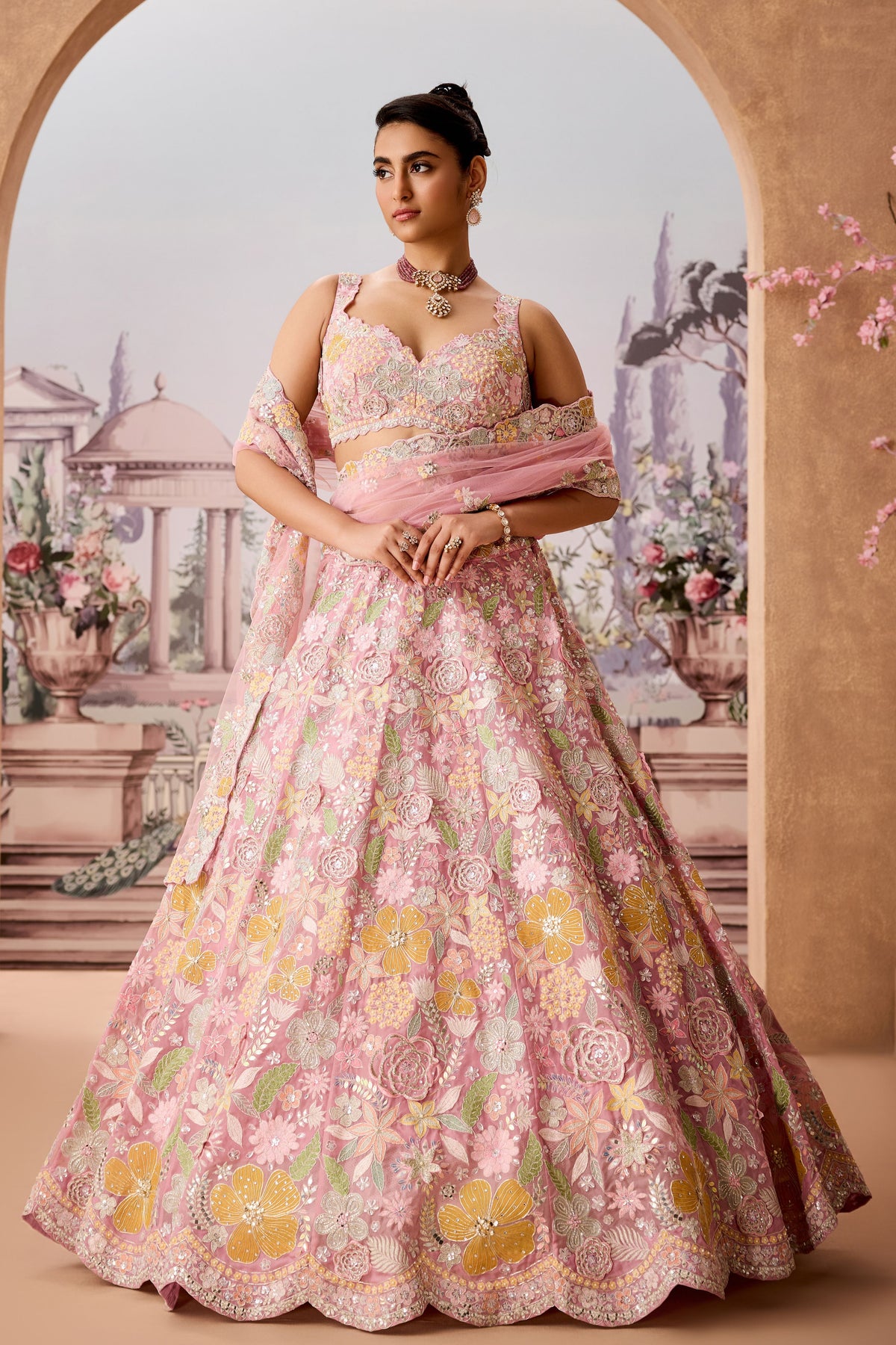 Ysn Applq Lehenga Set