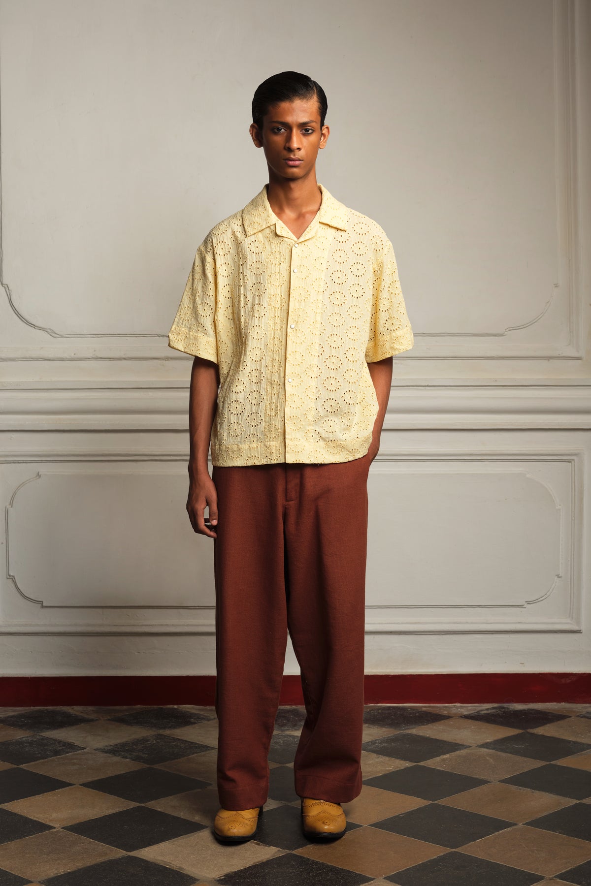 Hakoba camp collar shirt with trousers