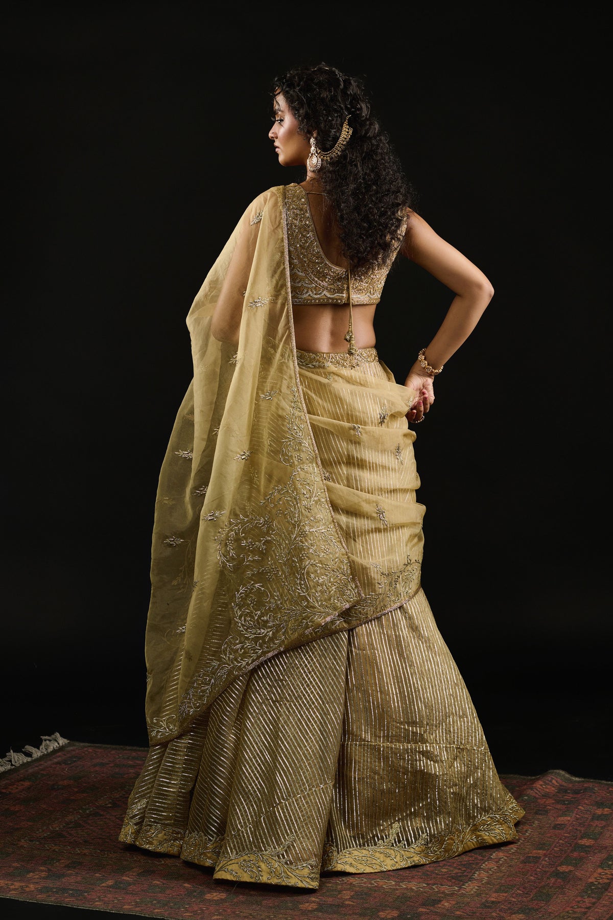 Al-malika Golden Lehengsa Set