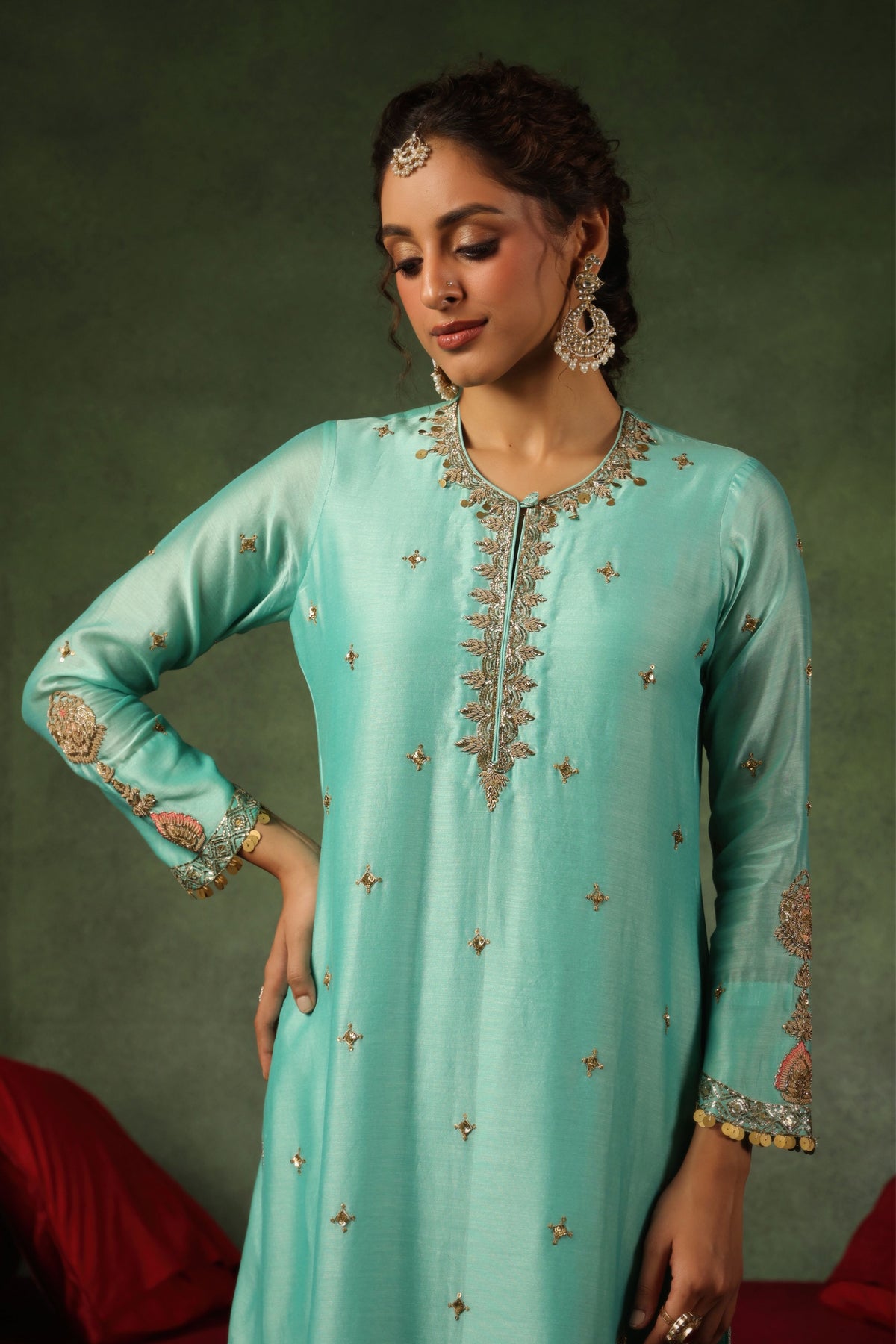 Pakeezah Ambi Buta Kurta Set