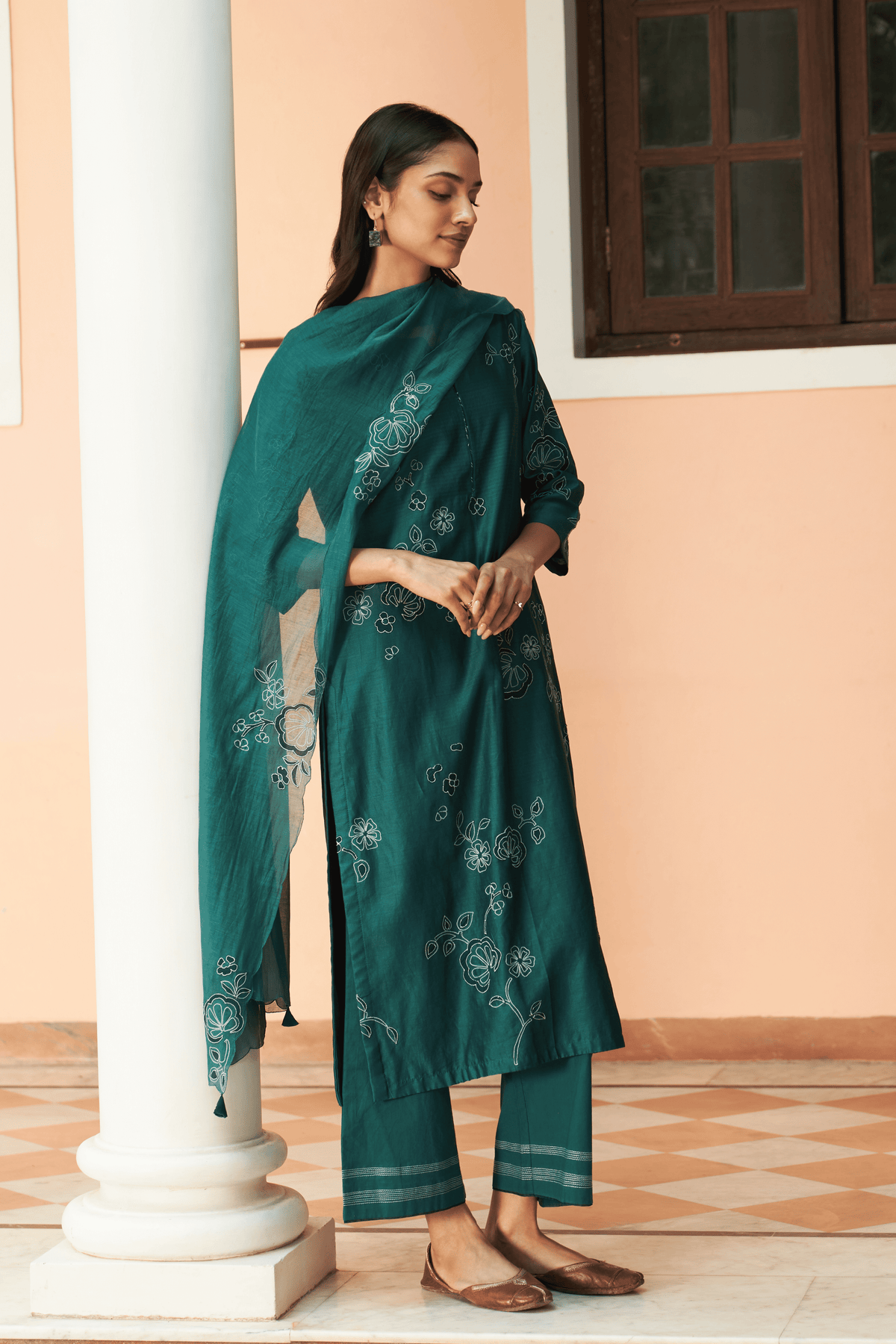 Emerald Floral Embroidered Kurta Set