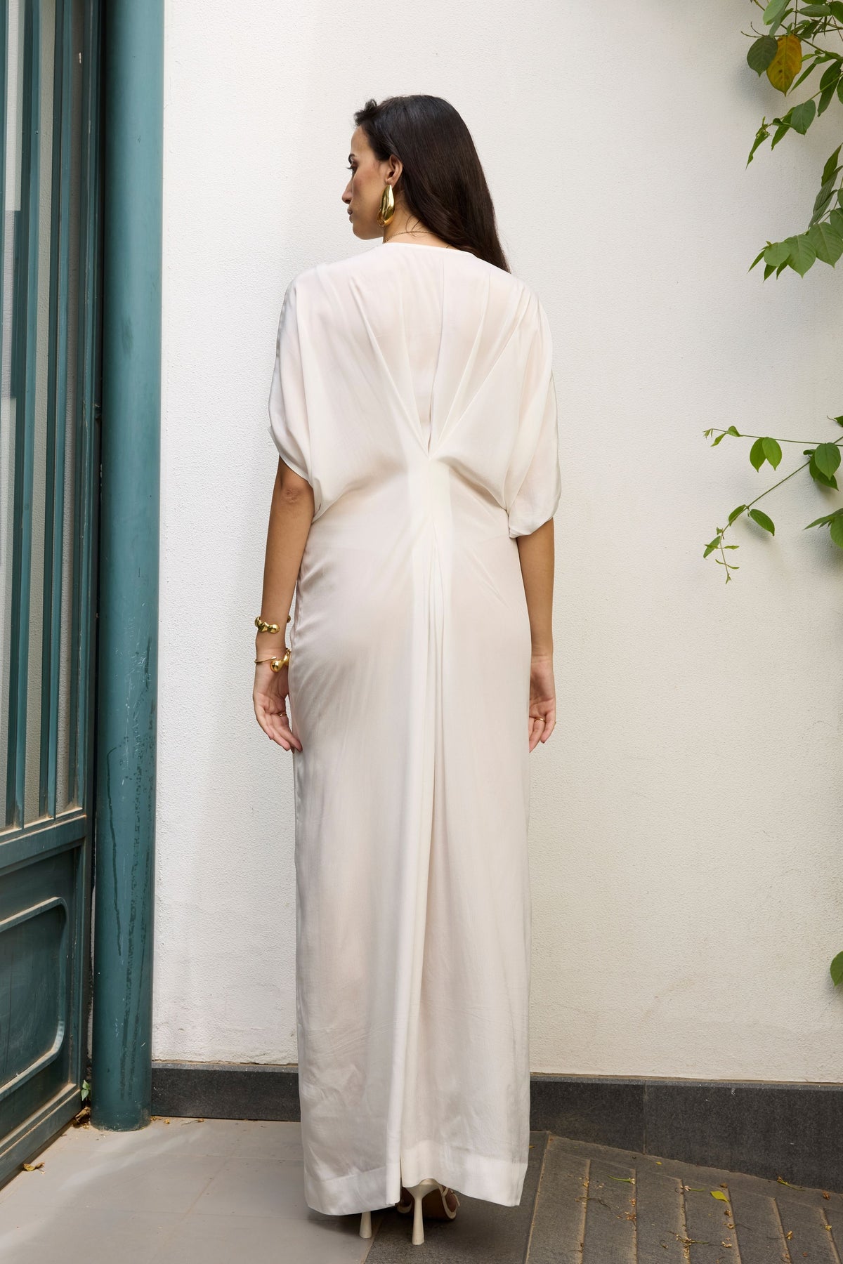 White Embroidered Kaftan