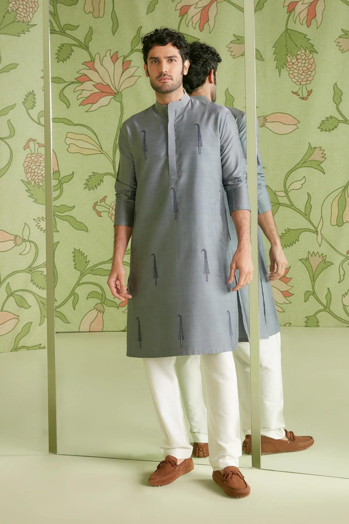 Grey embroidered kurta set