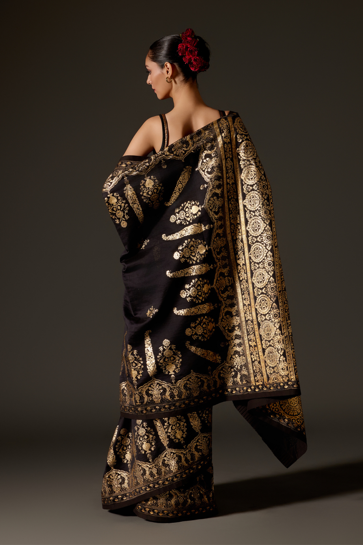 Black Chanderi Saree With Foil Print