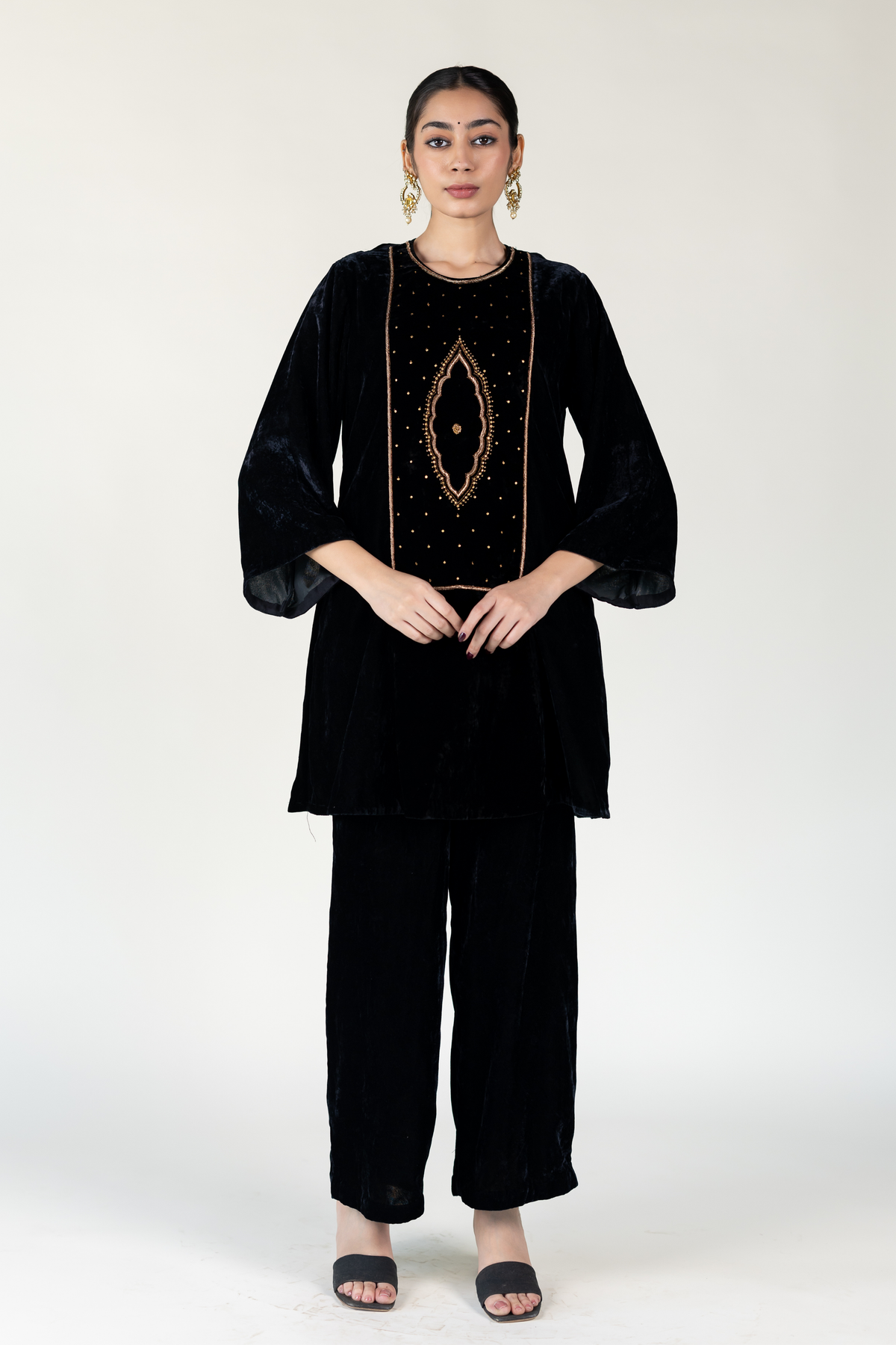 Black Naaz Tunic Set