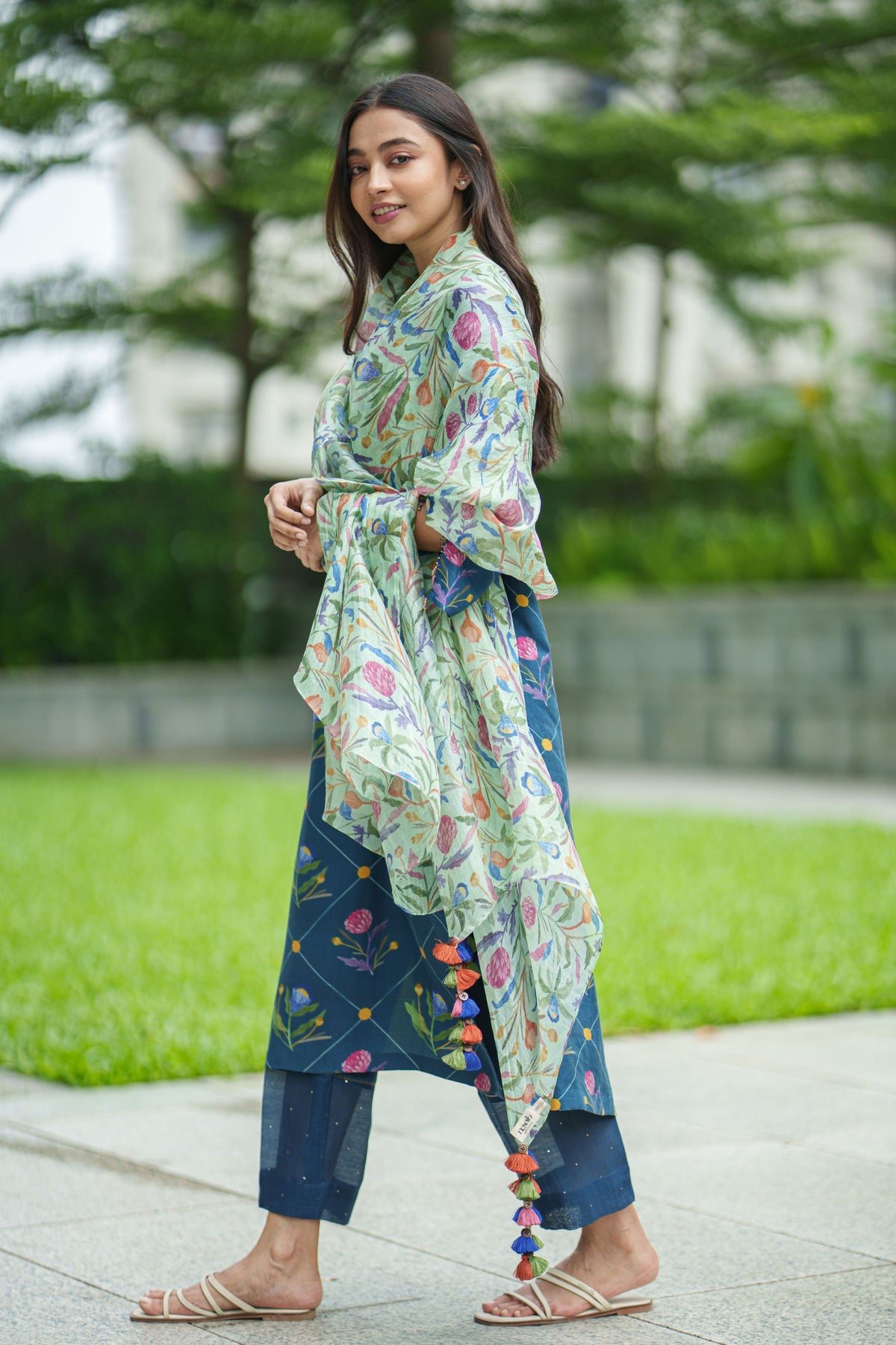 Daisy Olive Kurta Set