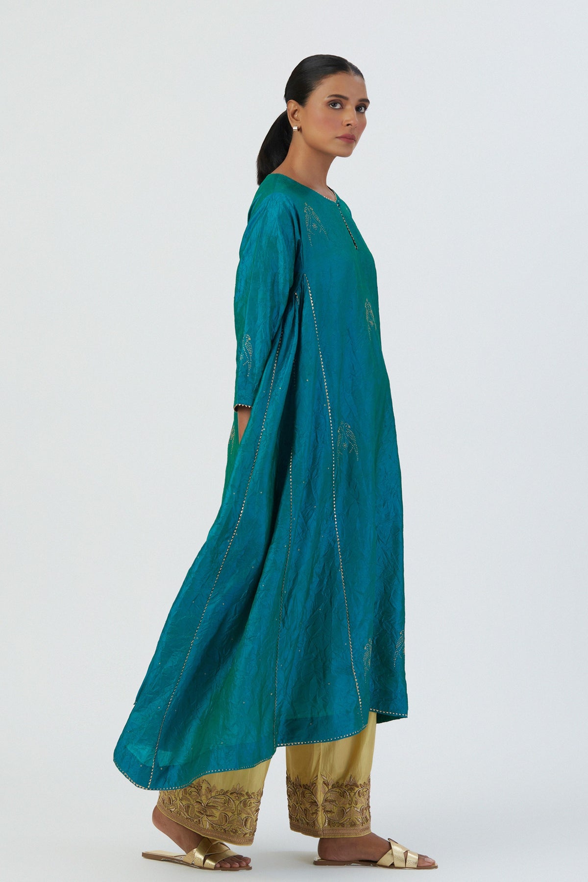 Sujata Kurta &amp; Pant