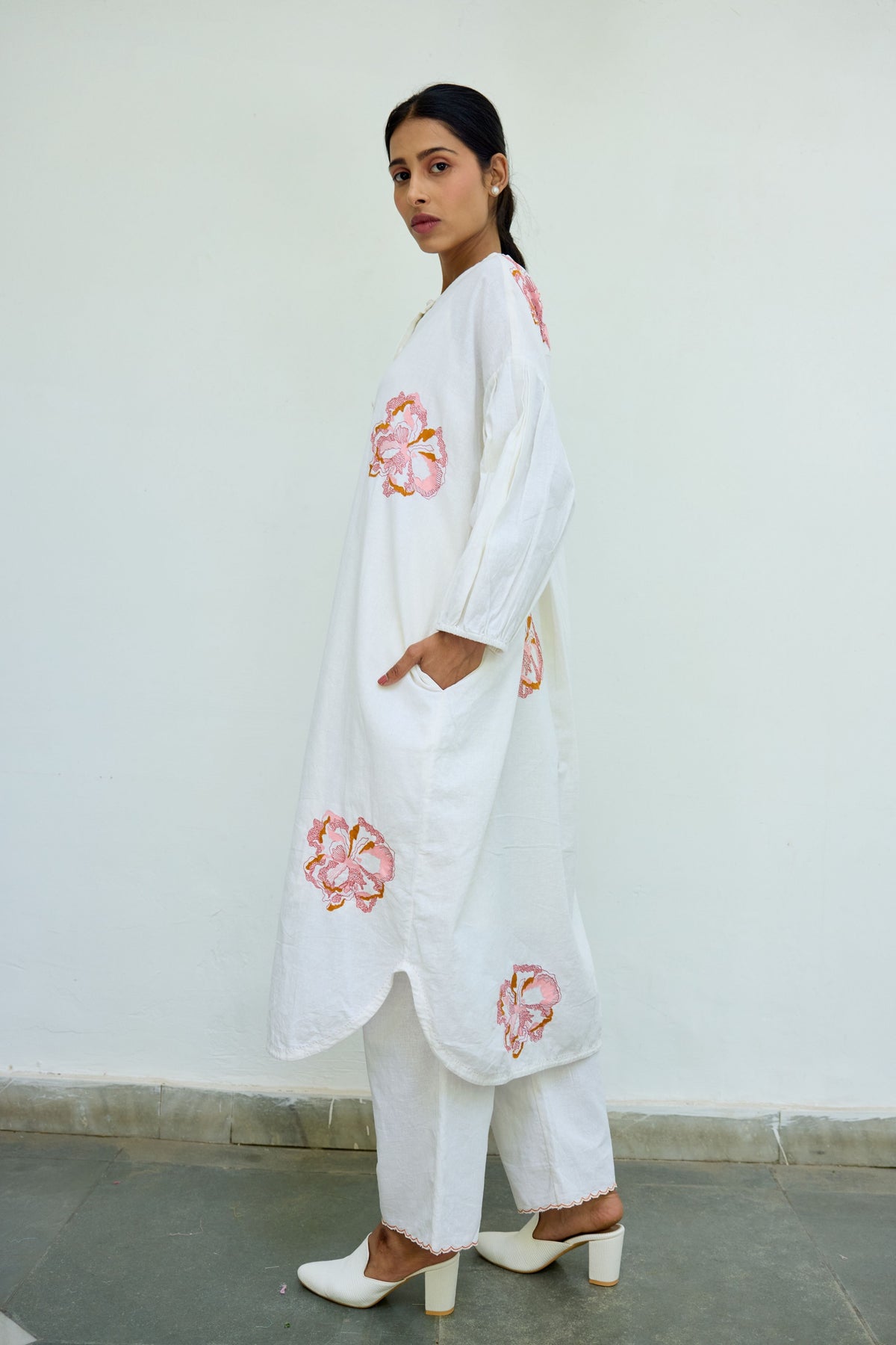 Embroidered White Cotton Tunic