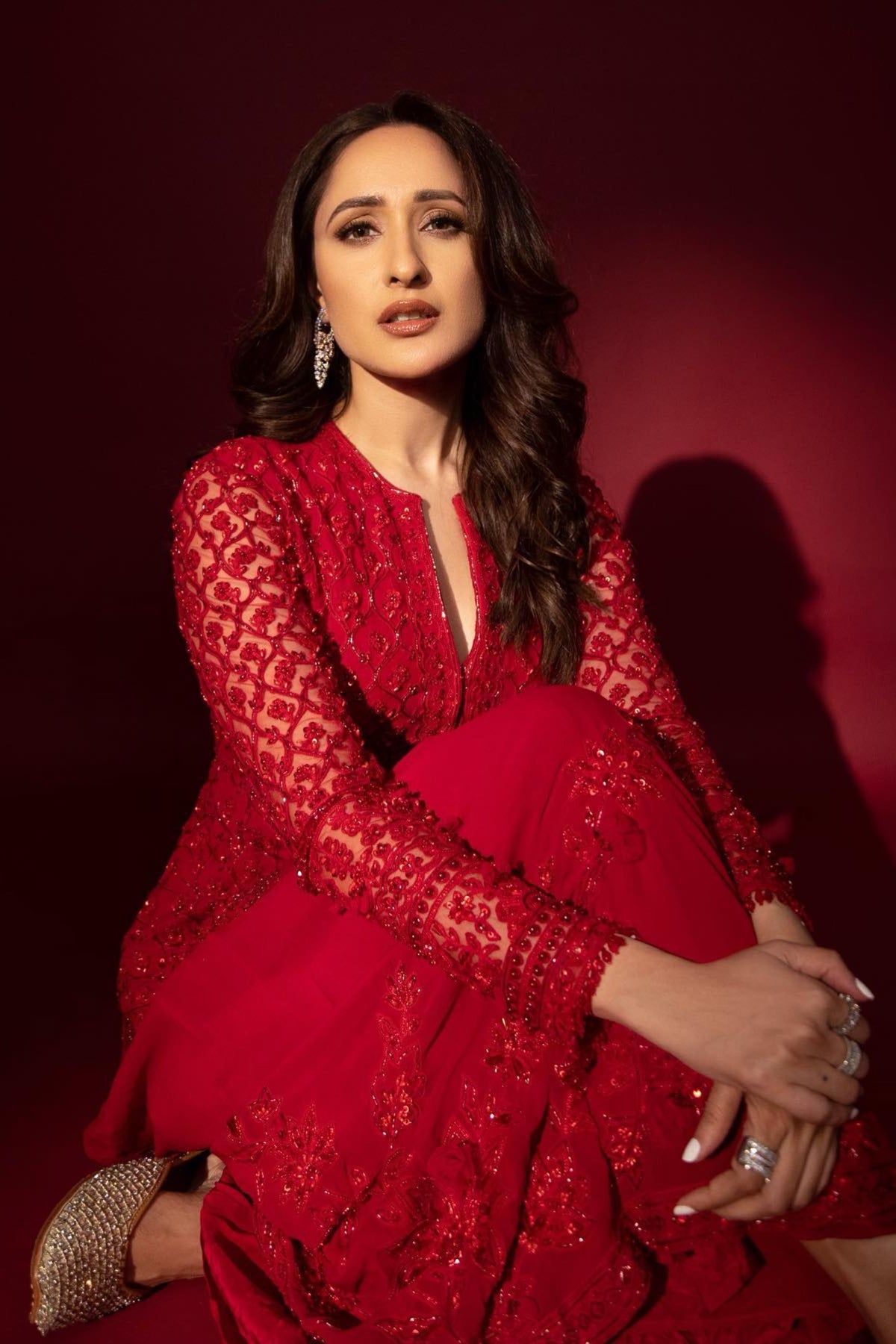 Pragya Jaiswal in Ridhi Mehra