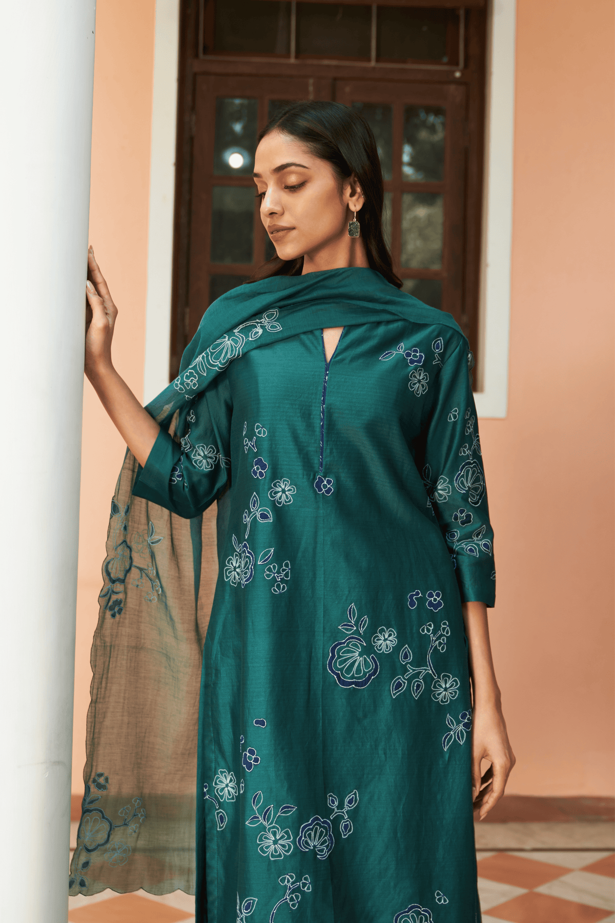 Emerald Floral Embroidered Kurta Set