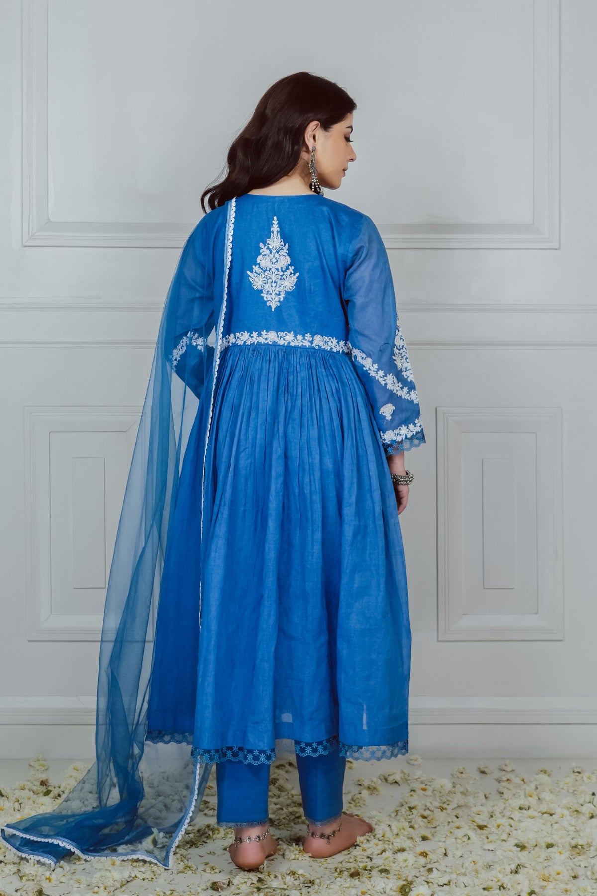 Blue Embroidery Kurta Set