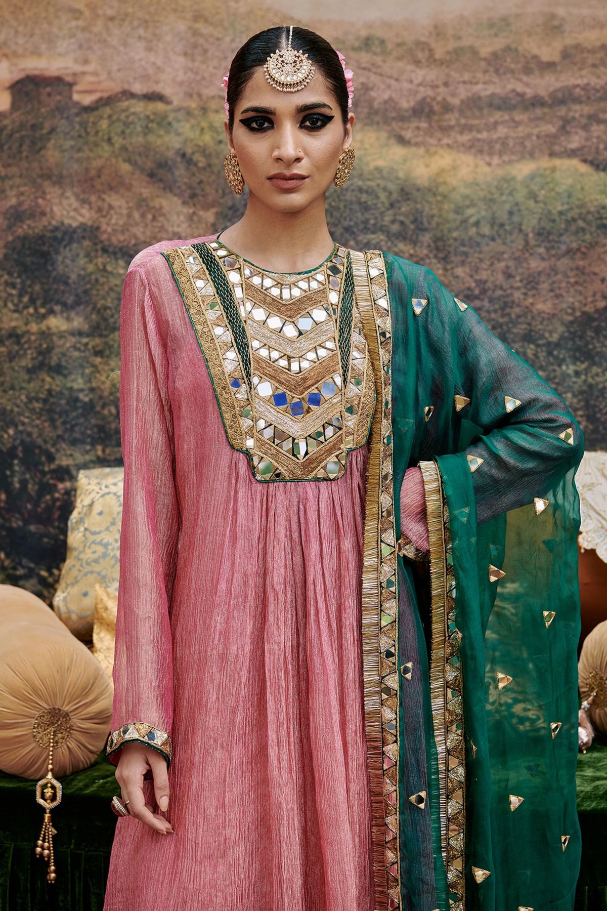 Padma Tabaan Kurta Set