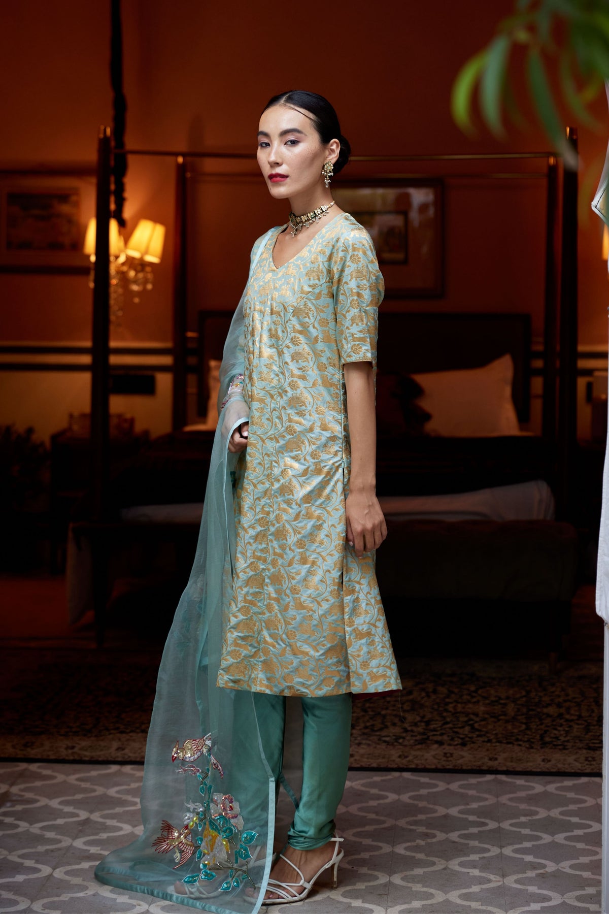 Gul Nazreen Green Kurta Set