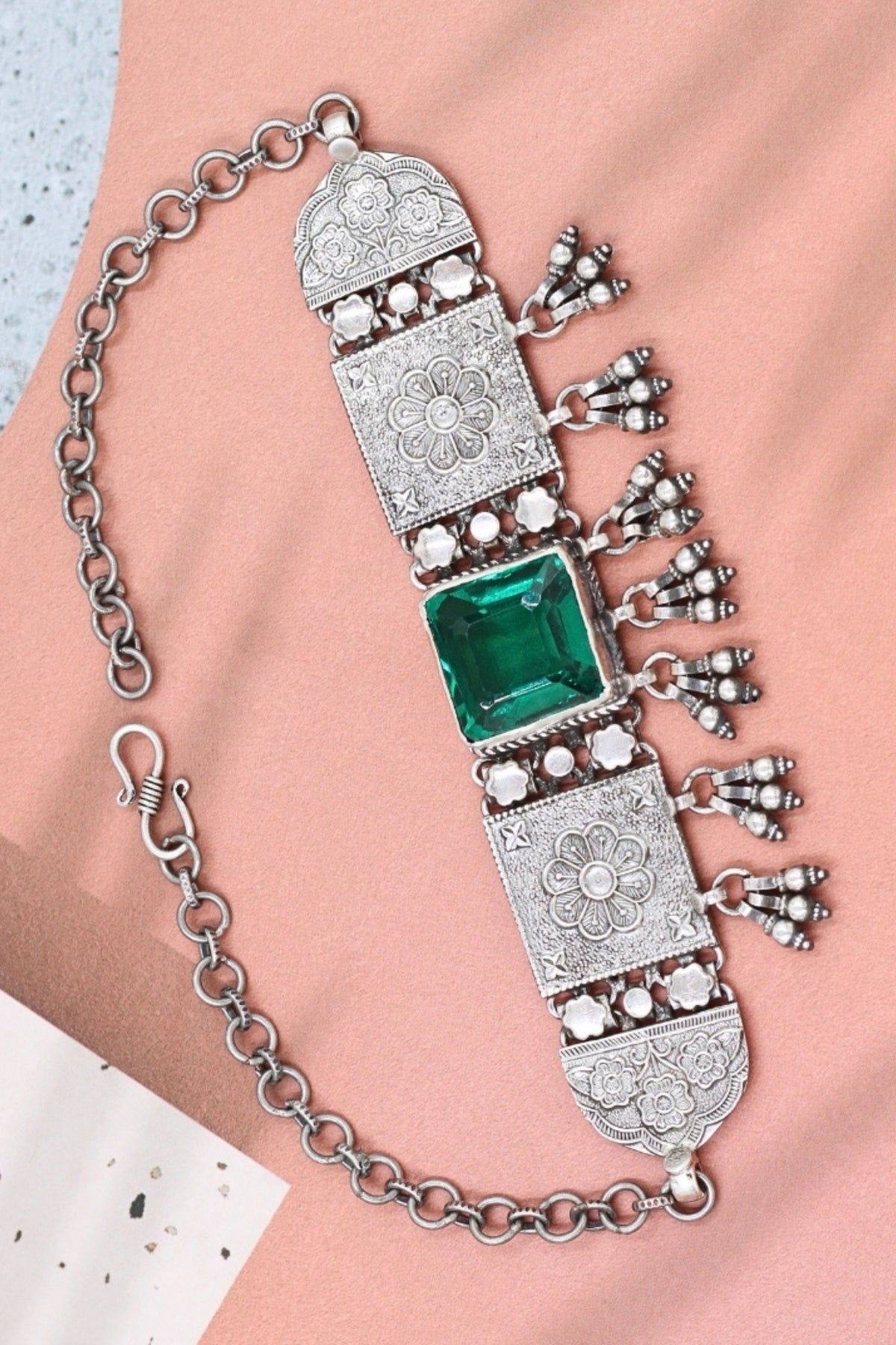 Silver Emerald Choker