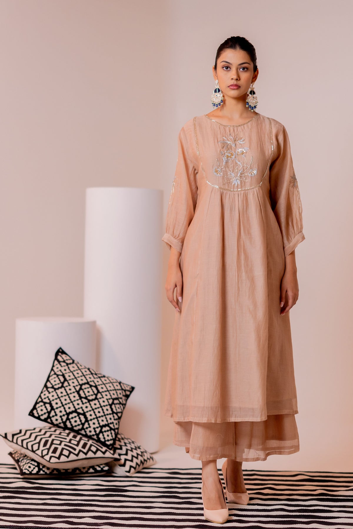 Avin Kurta Set