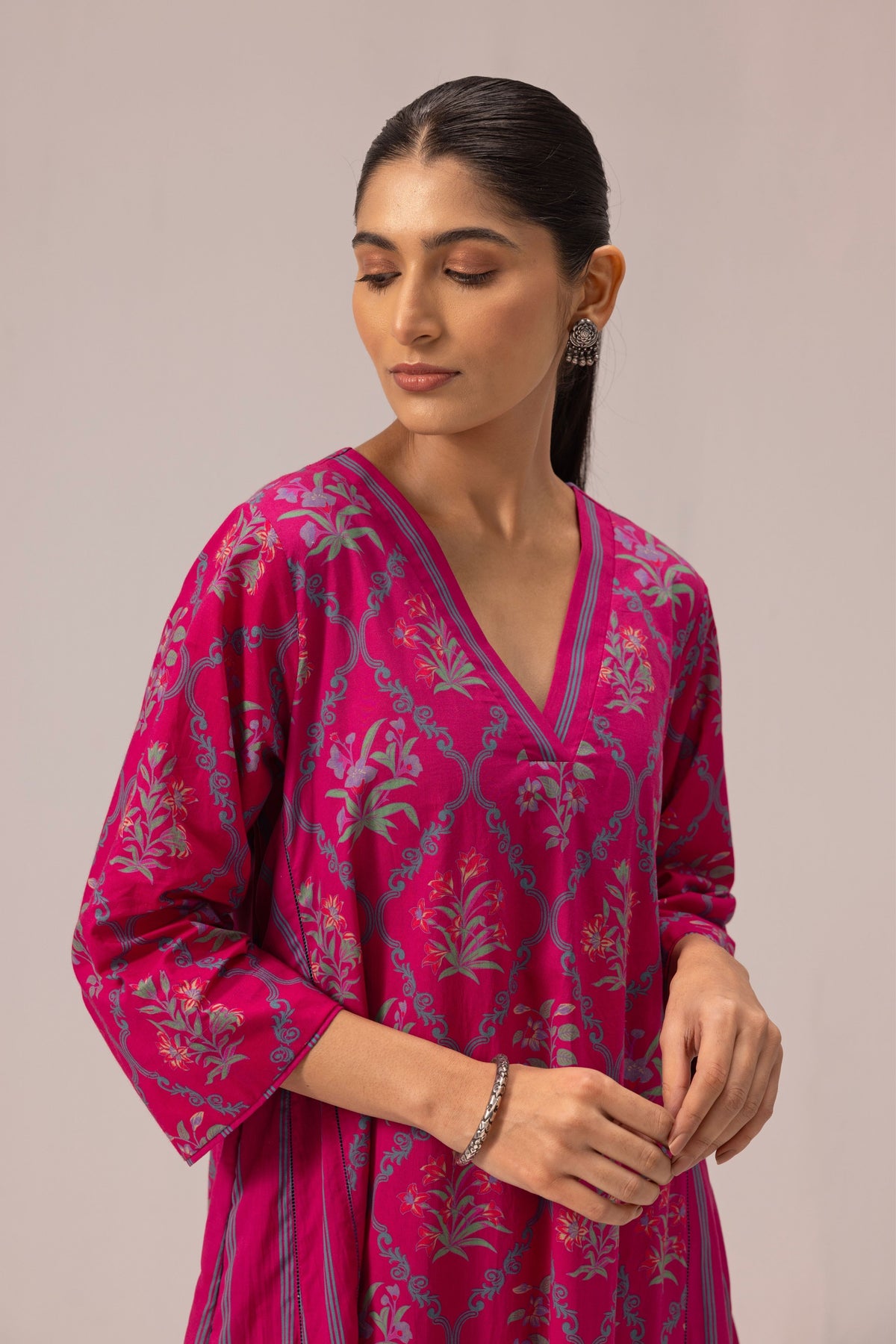 Jia Pink Kurta Set