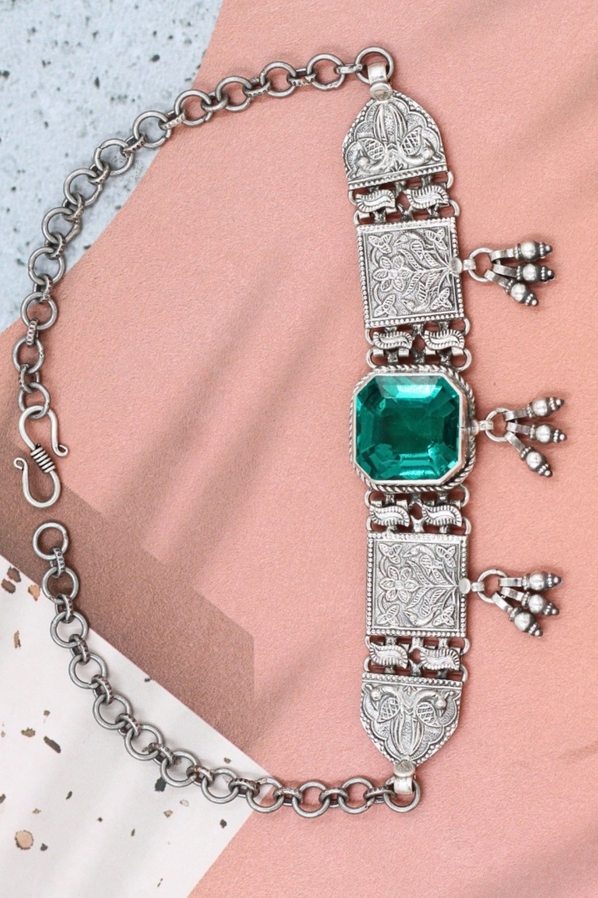 Emerald Silver Choker