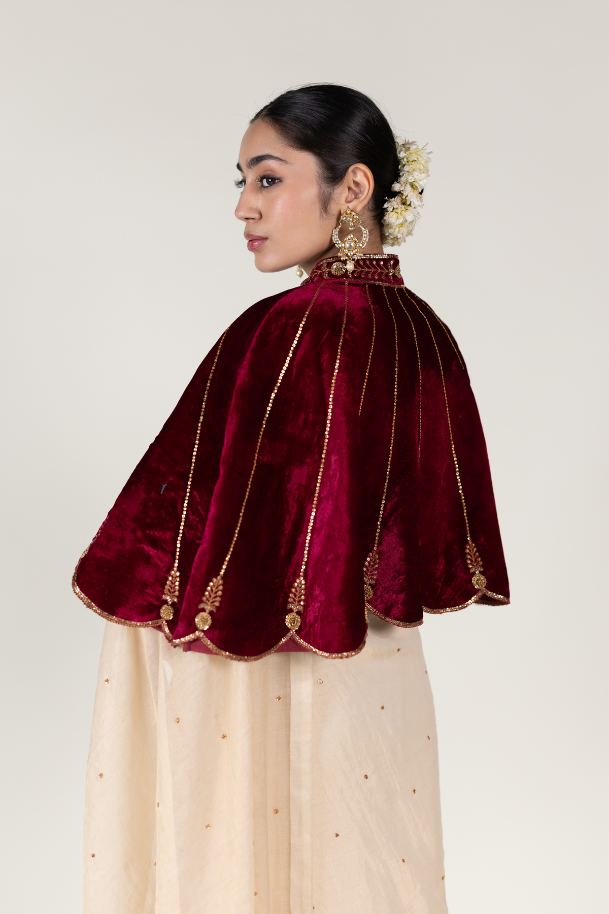 Maroon Nargis Cape