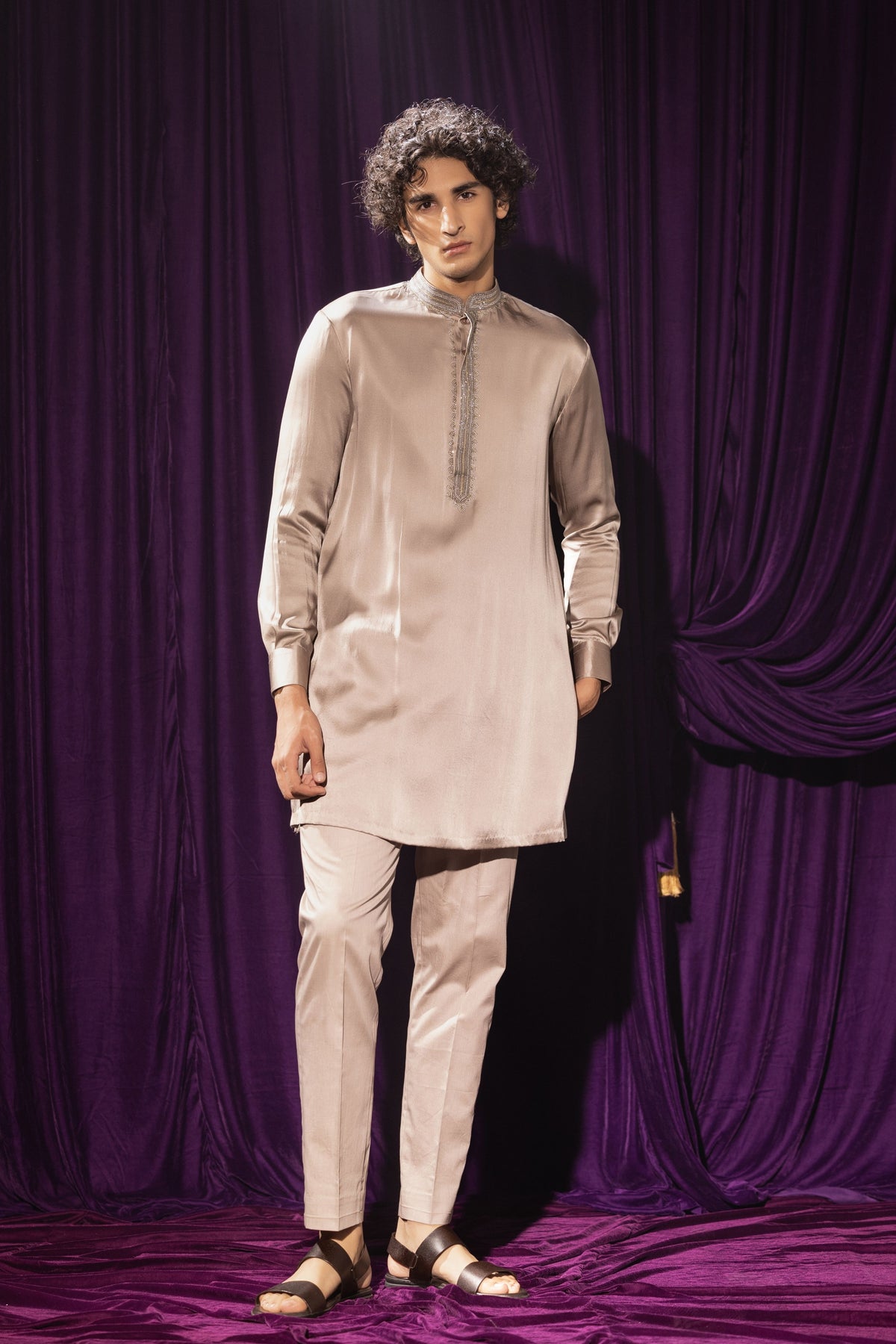 Arawan Men Kurta Set