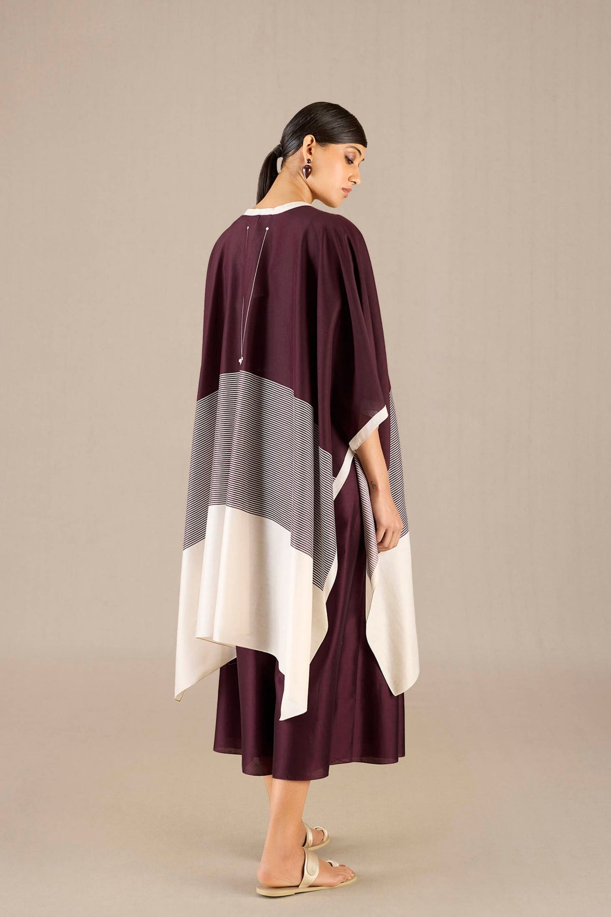 Alaia Cape