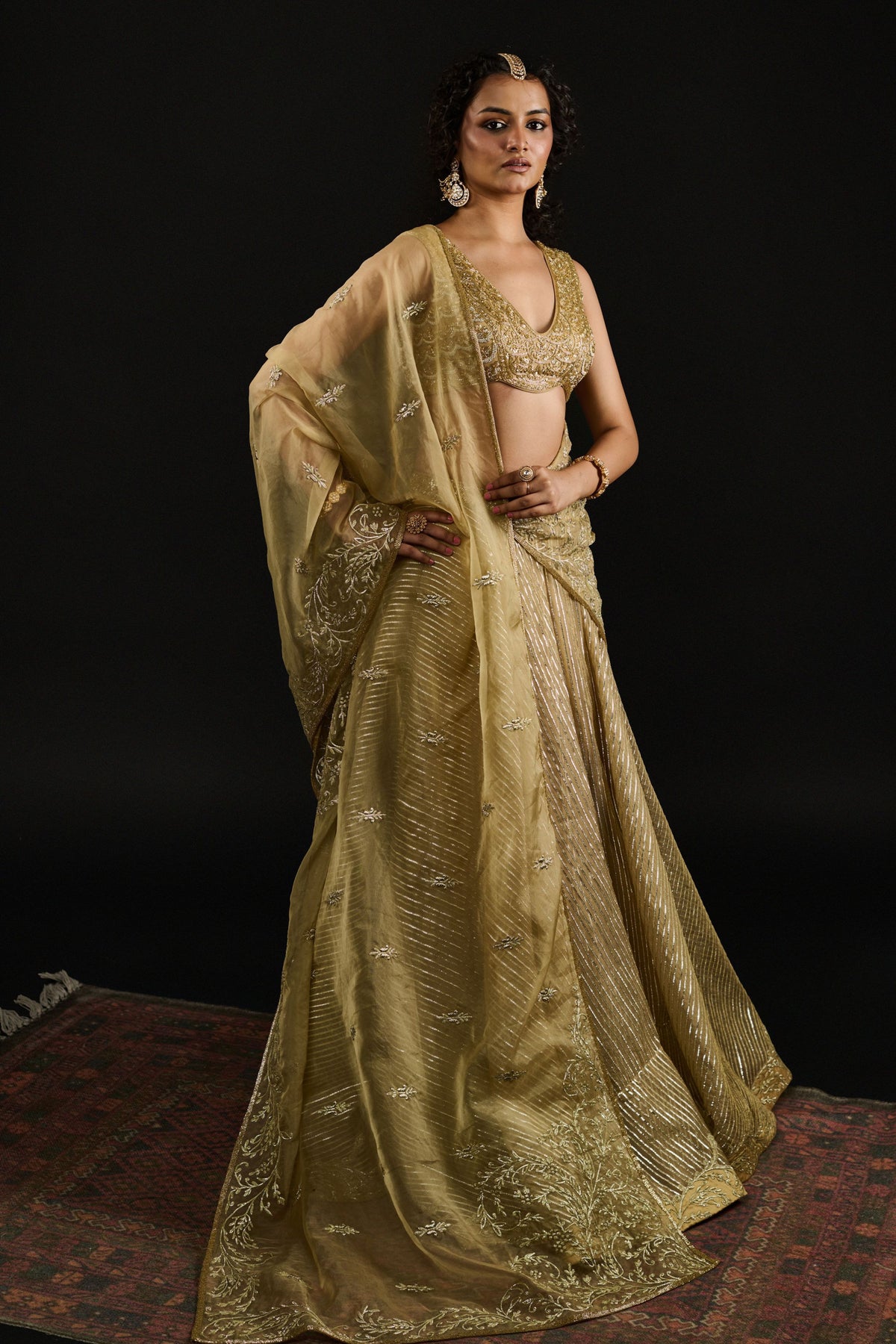 Al-malika Golden Lehengsa Set