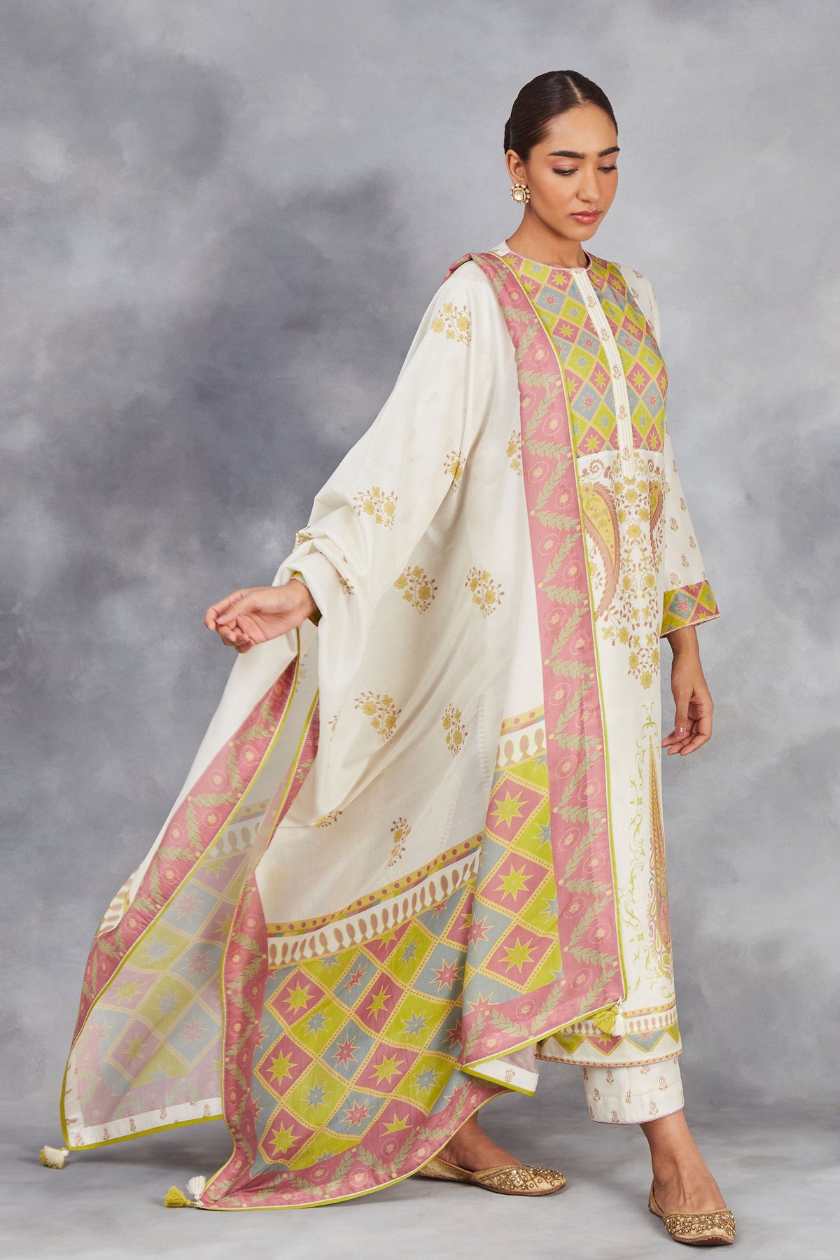 Maysa Kurta Set