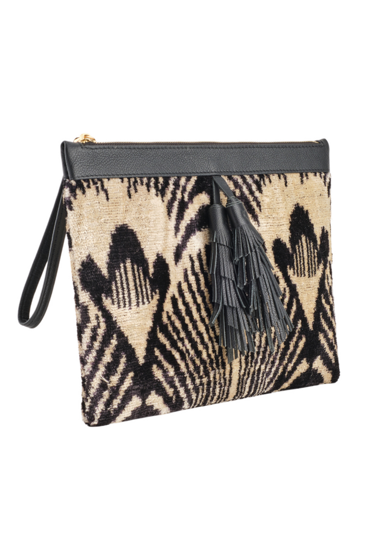 Flat Clutch With Tassel