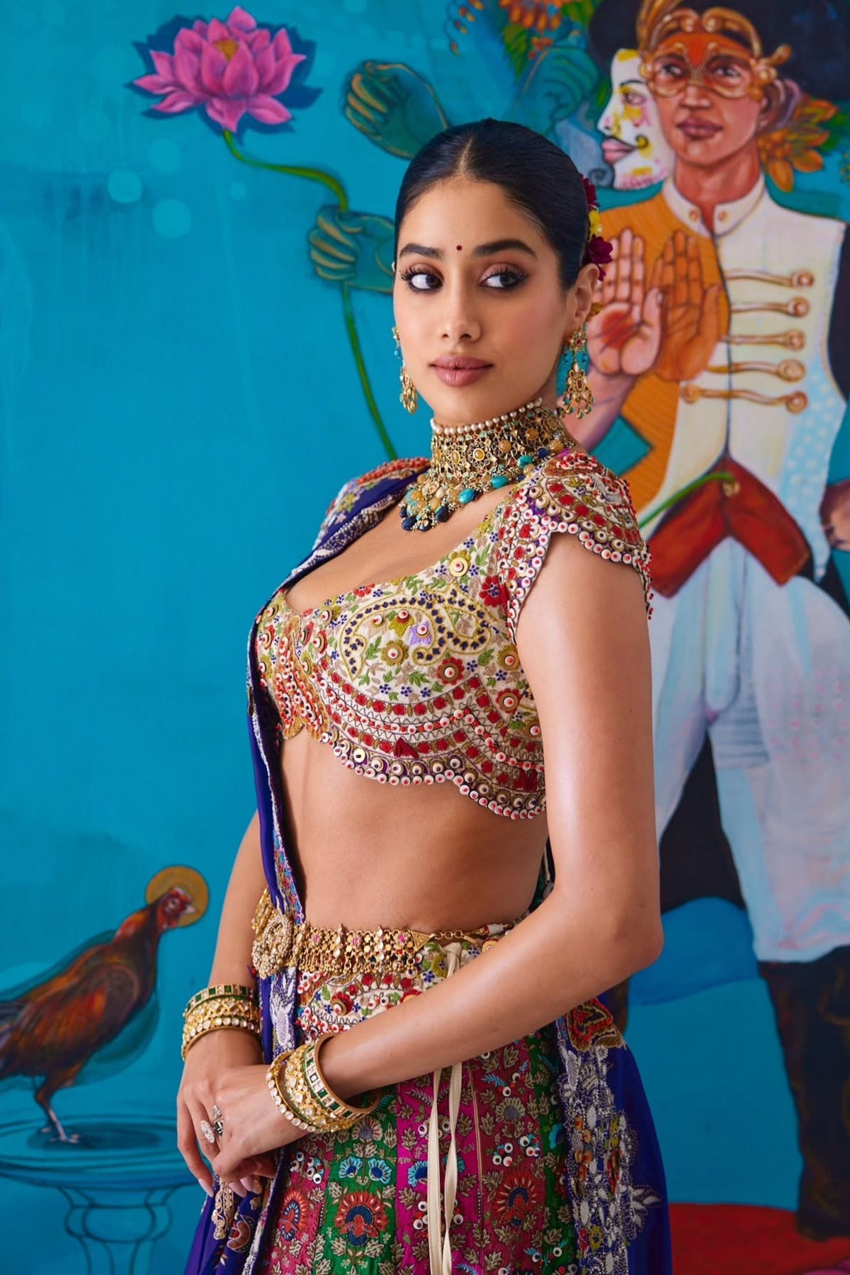 Janhvi Kapoor in Anamika Khanna