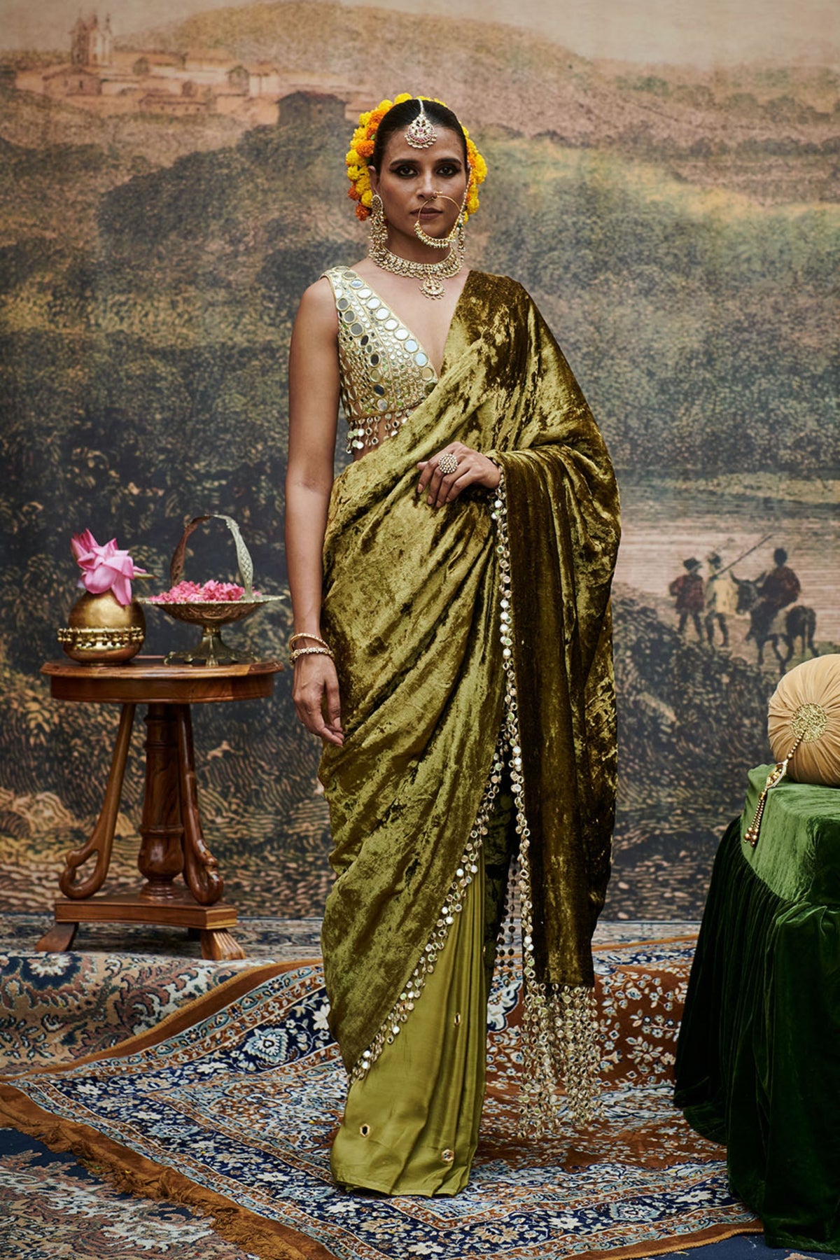 Rang-e-mehfil Saree Set